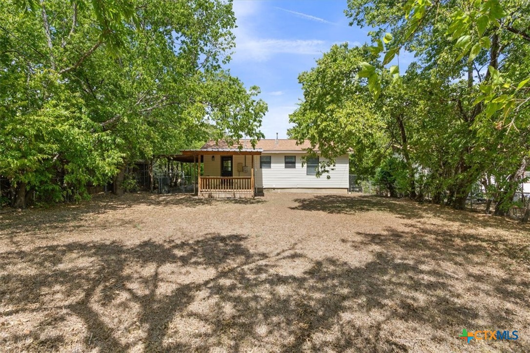 204 E Fowler Avenue