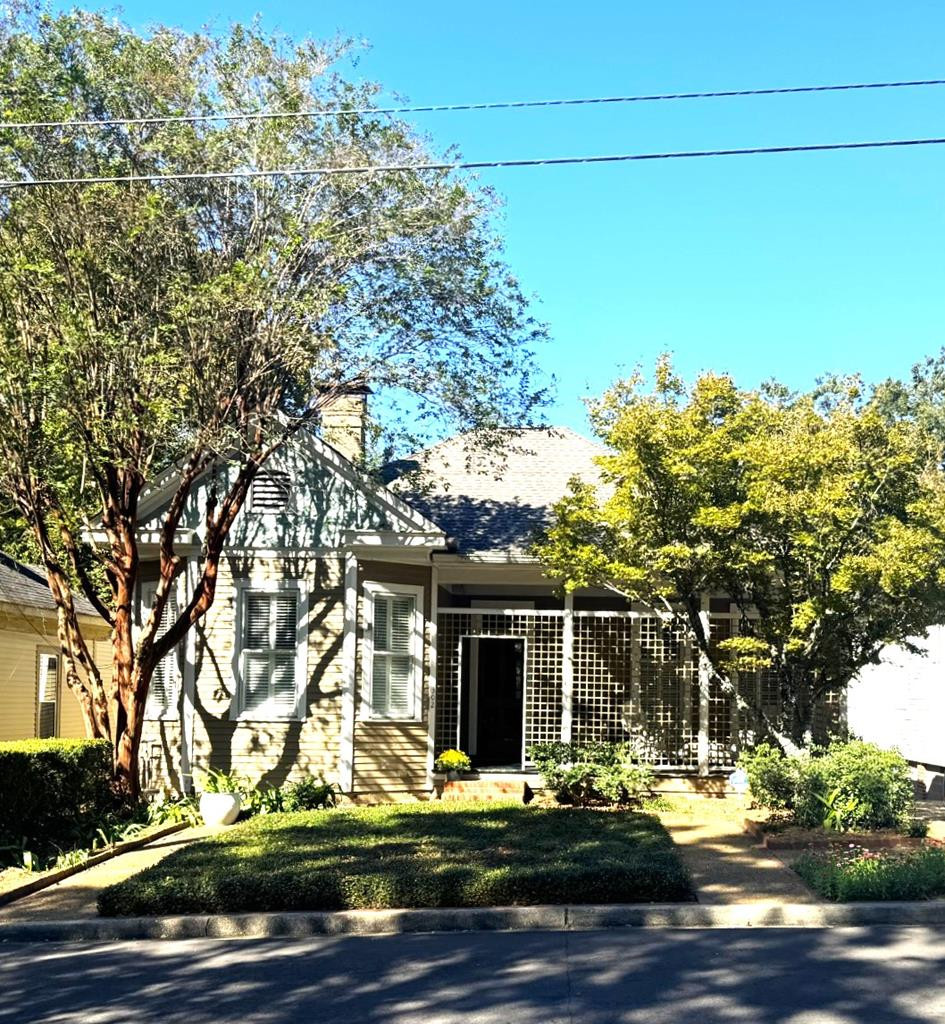 302 Arlington Avenue