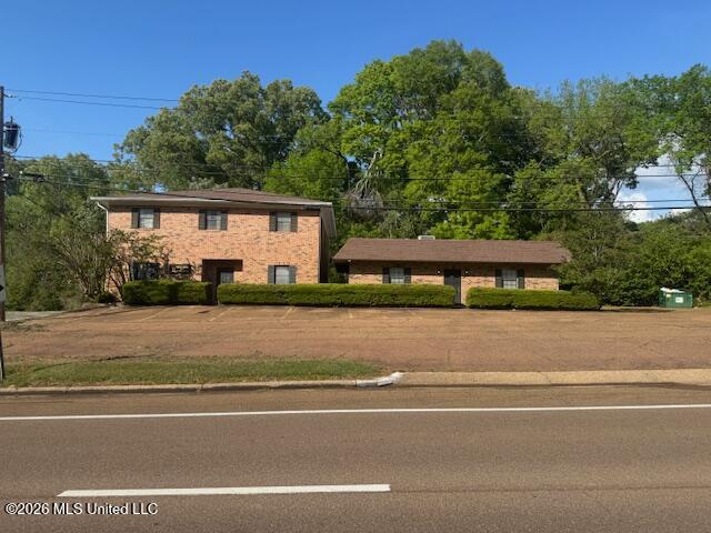 255 Highway 61