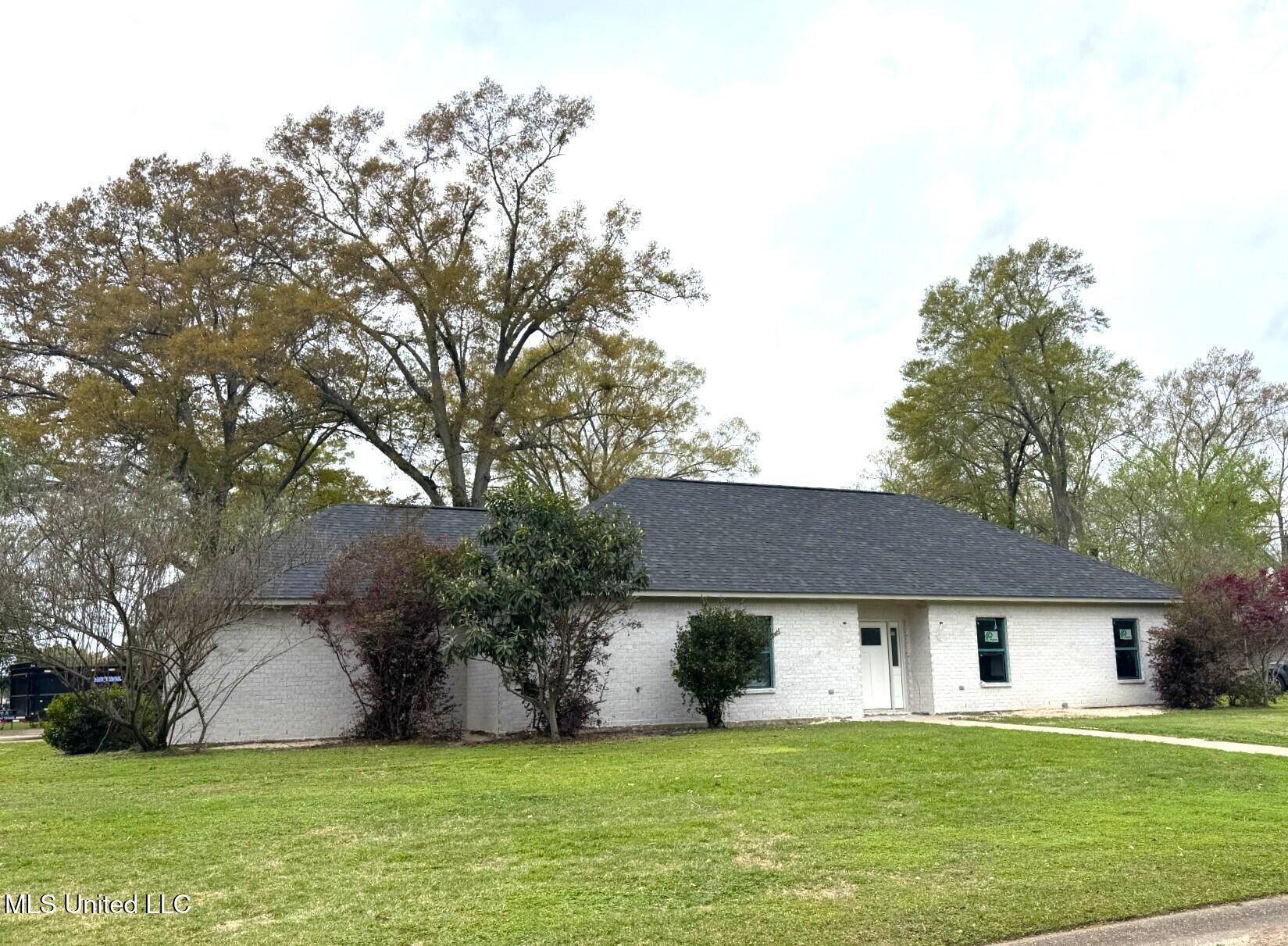 100 N Temple Road Road