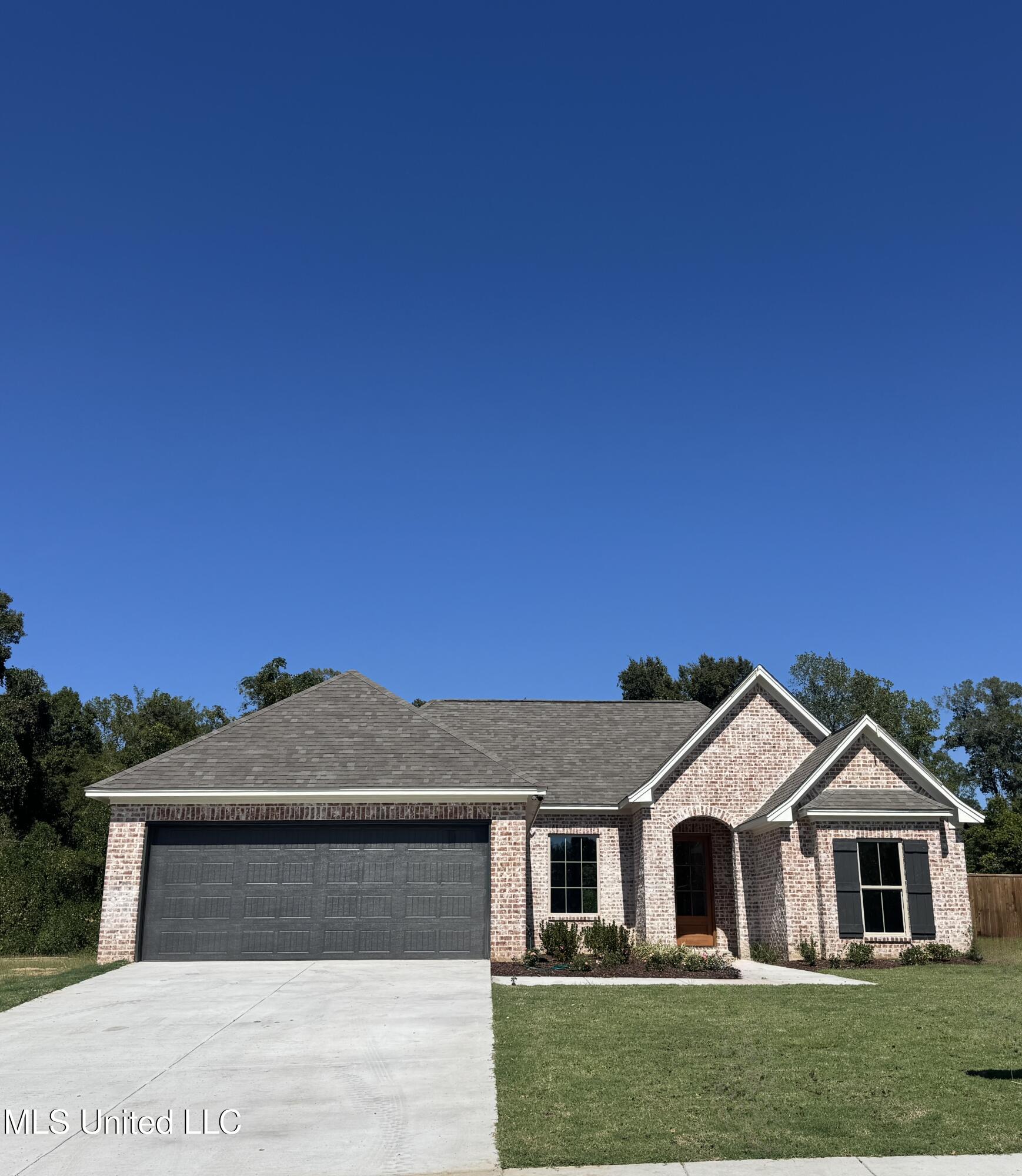 20 Hedges Plantation Place