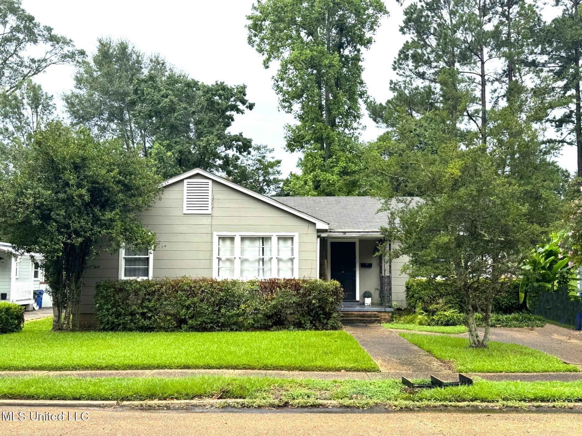 552 Ratcliff Place