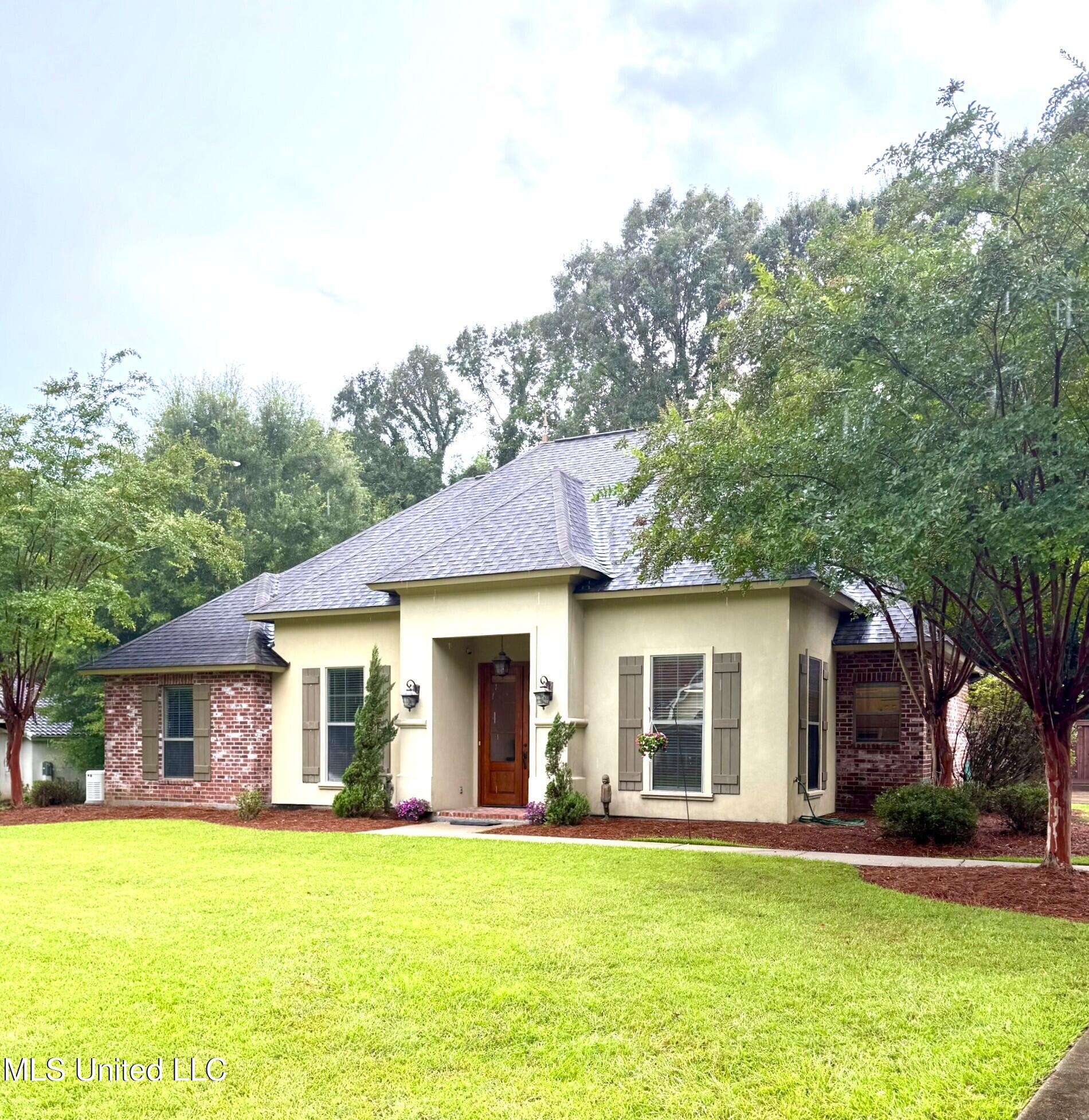 14 Fairway Drive