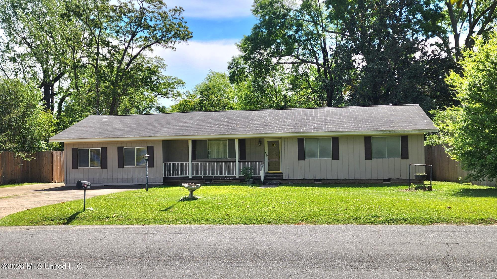 19 Shadow Lane