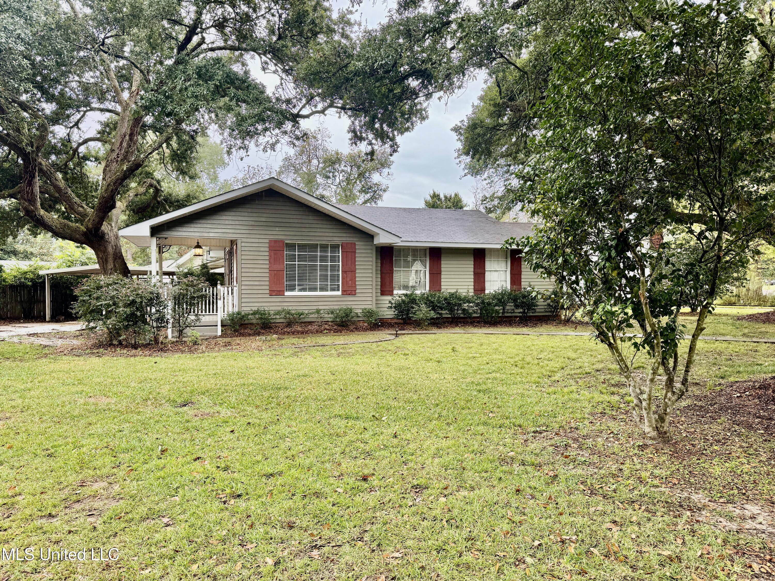 1301 Westwood Road, Natchez