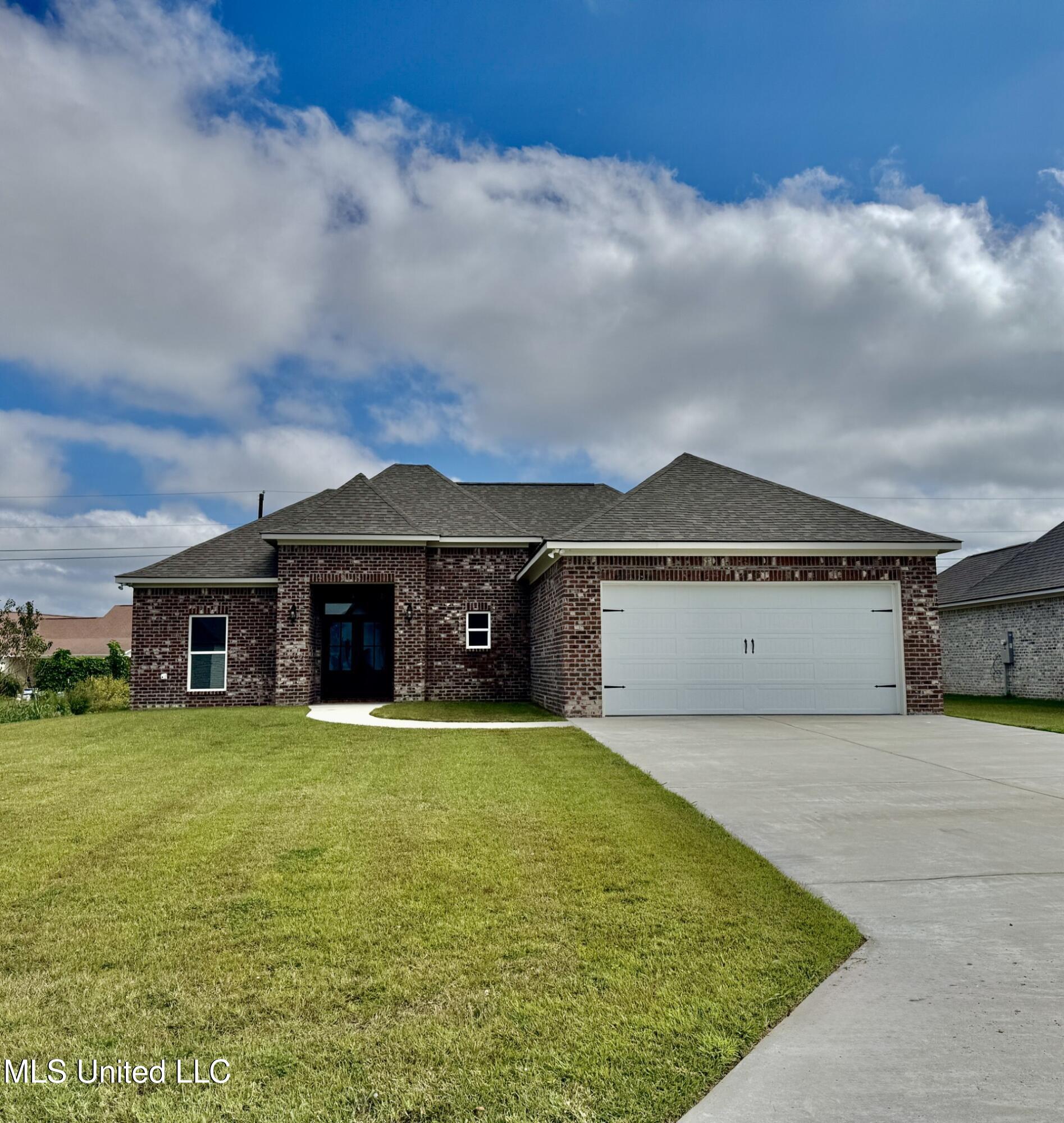 110 Riverbend Avenue