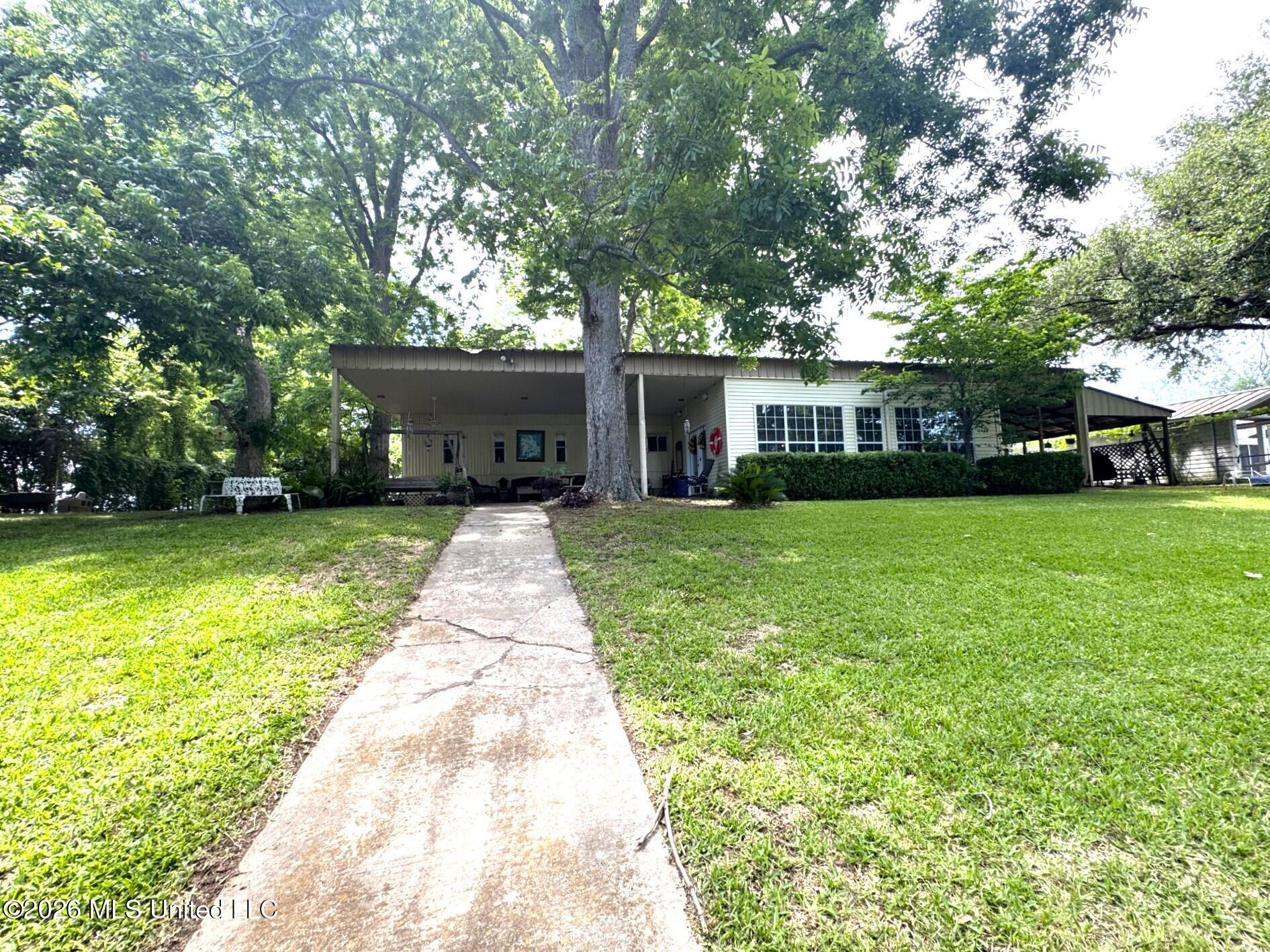 5043 Highway 568