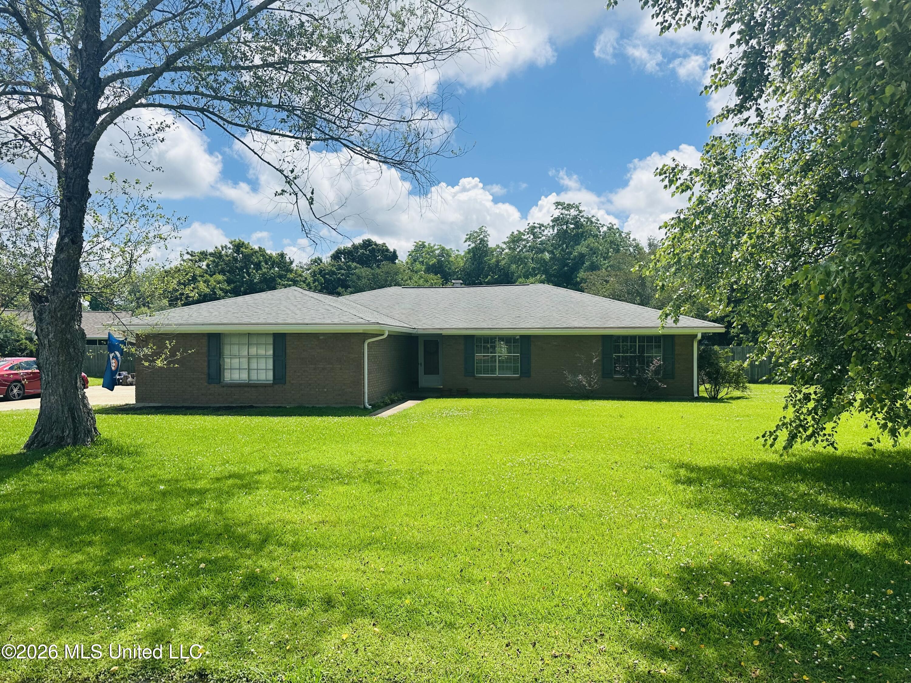 352 Terry Circle