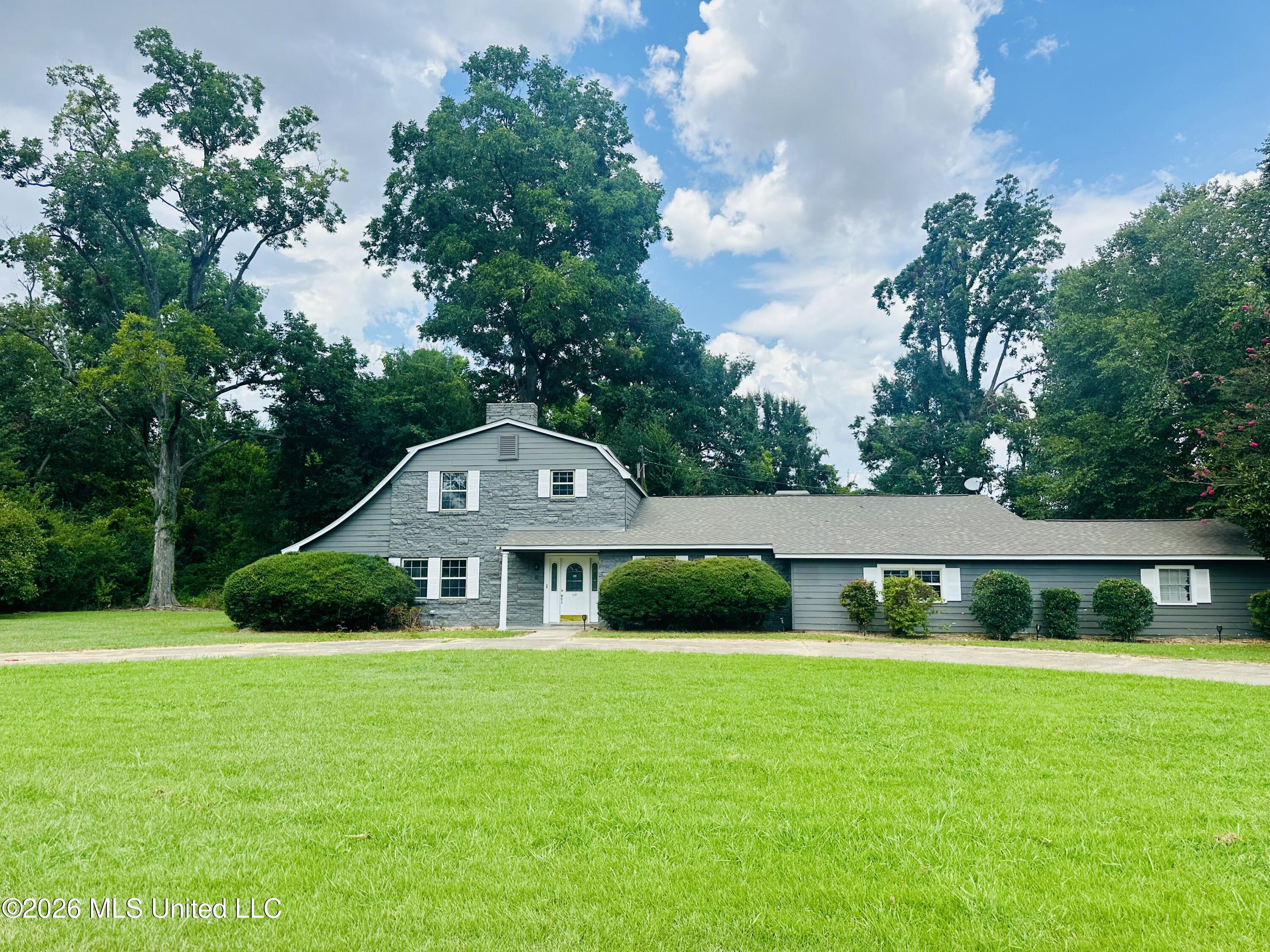 117 Lynwood Drive