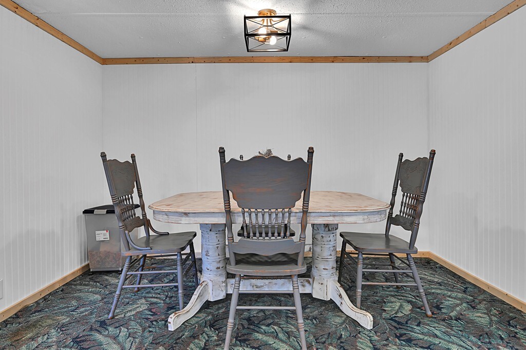 253 County Road 1296