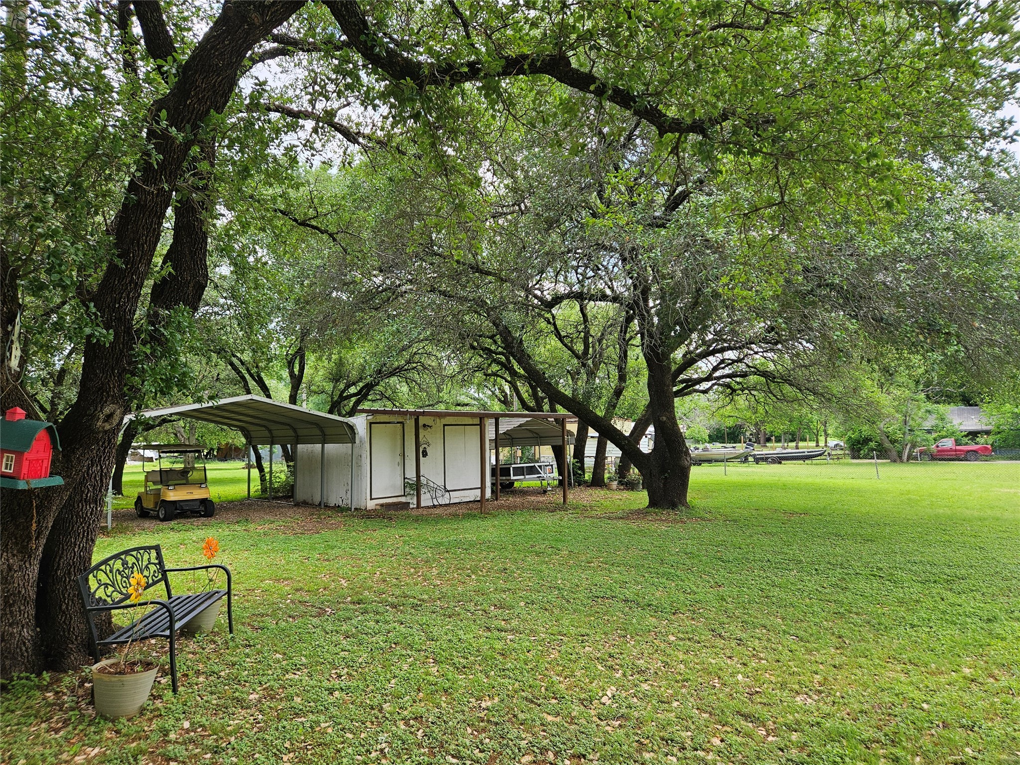 000 Private Road 1320