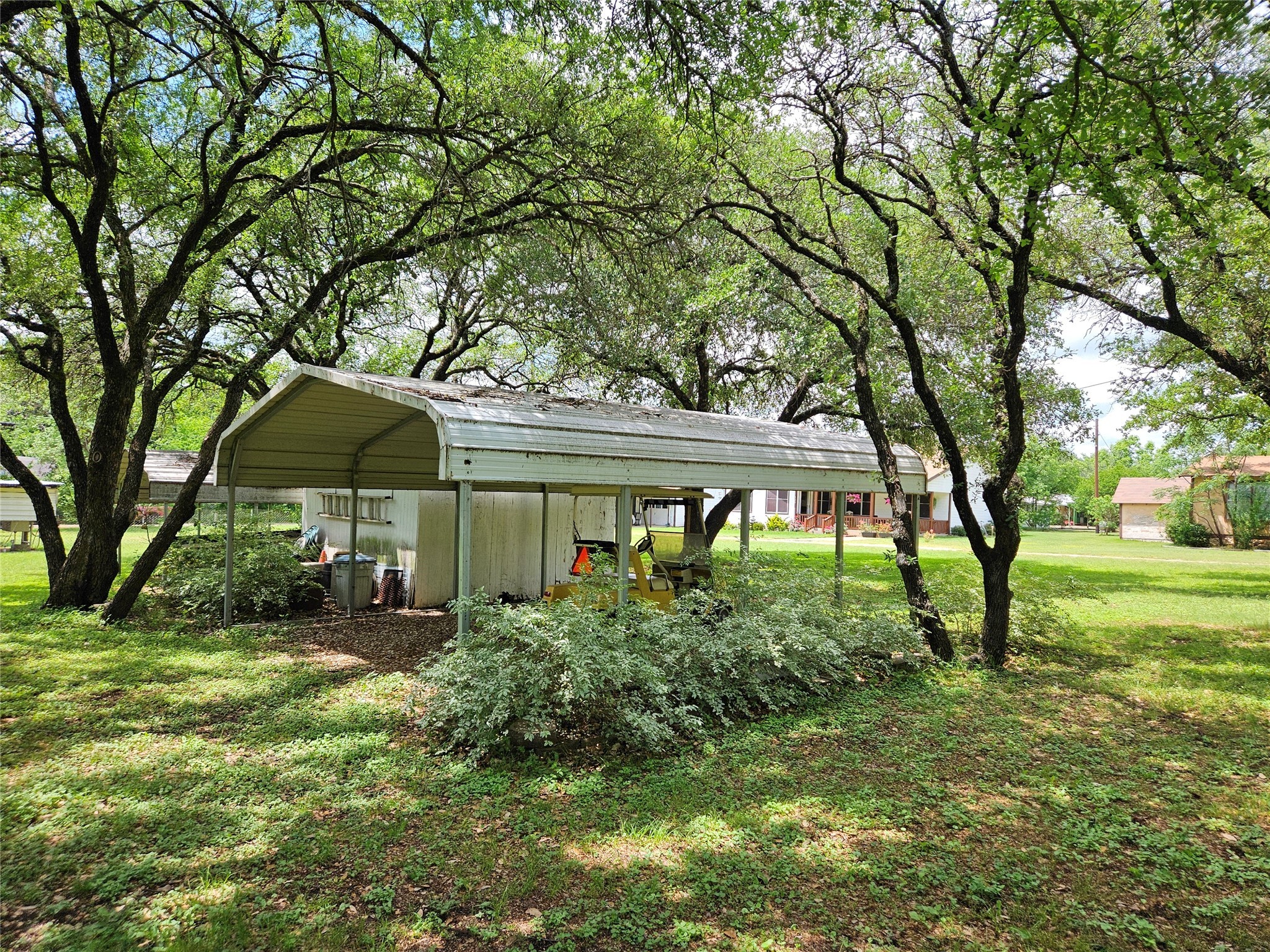 000 Private Road 1320