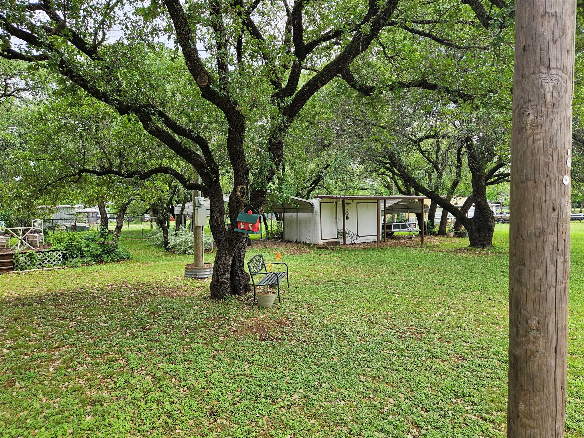 000 Private Road 1320