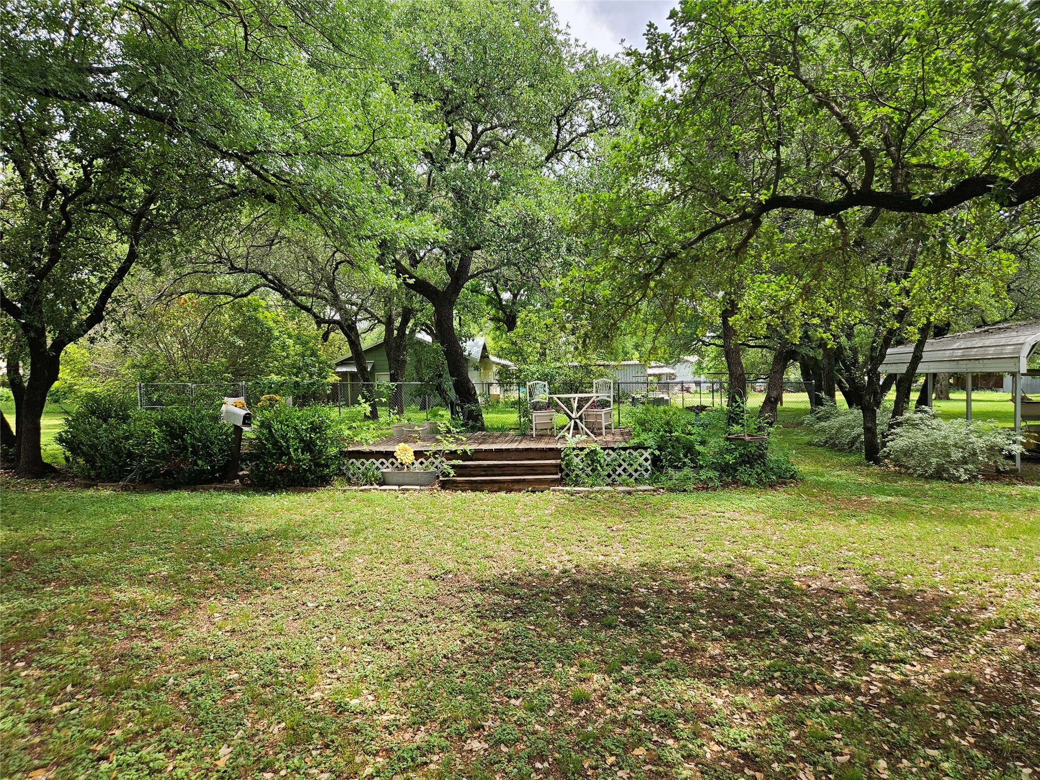 000 Private Road 1320