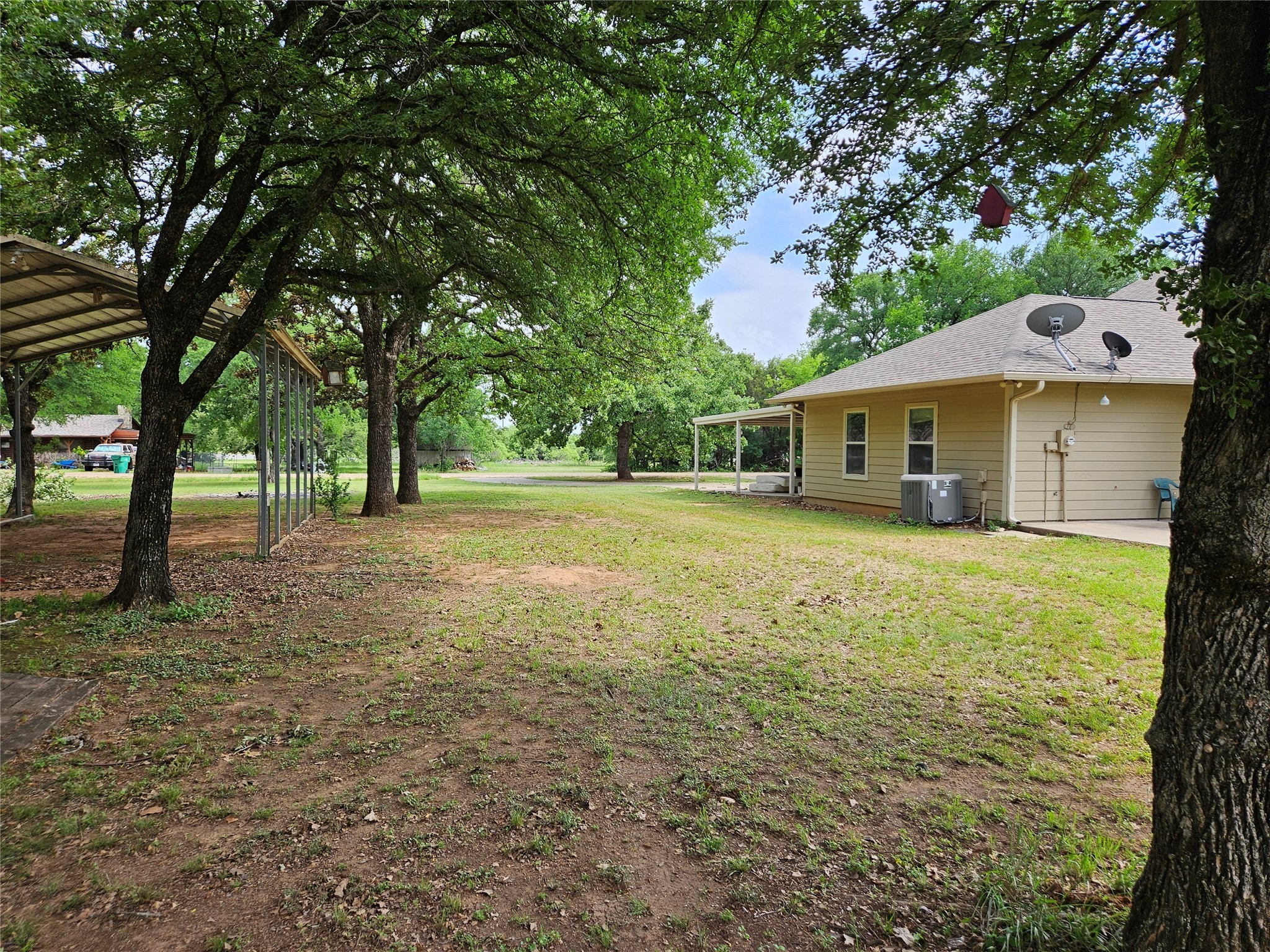 122 S Greenbriar Road