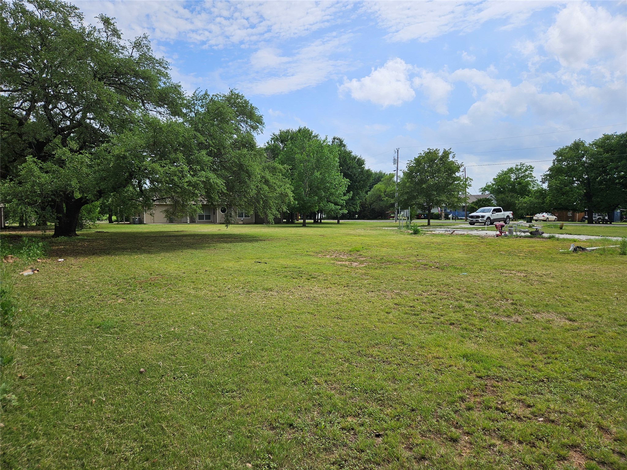 122 S Greenbriar Road