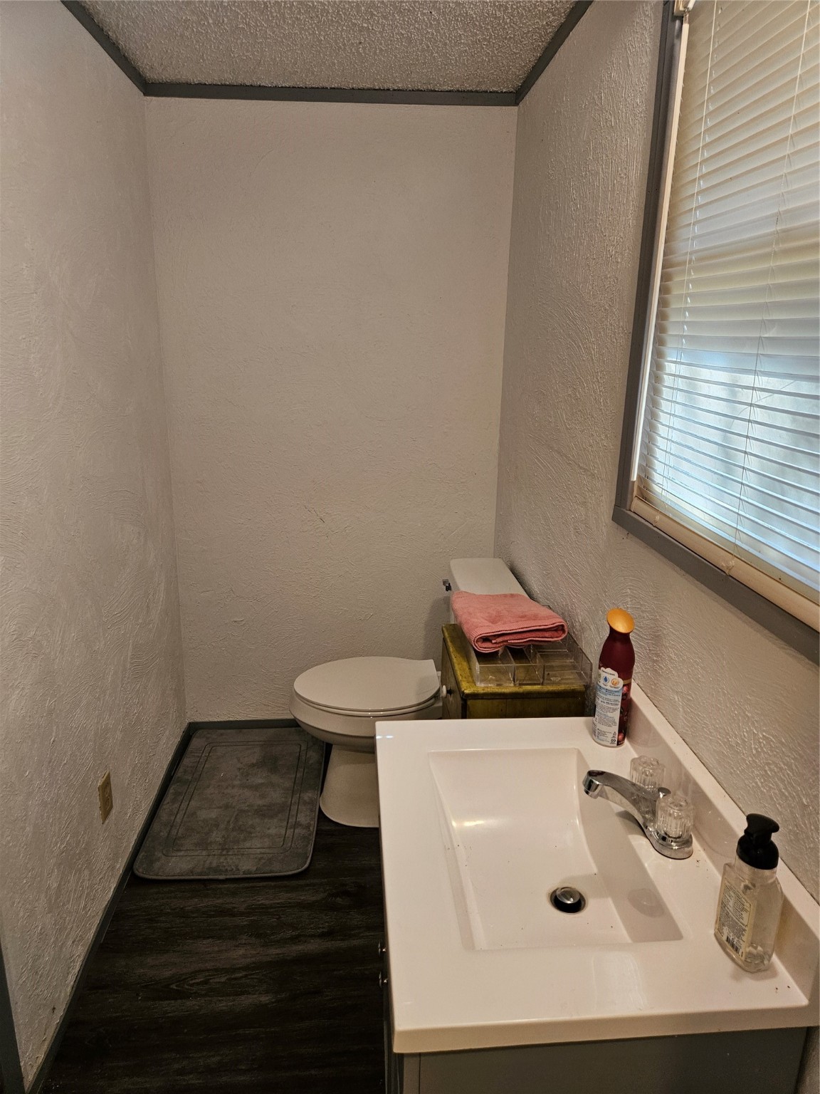 193 County Road 1704