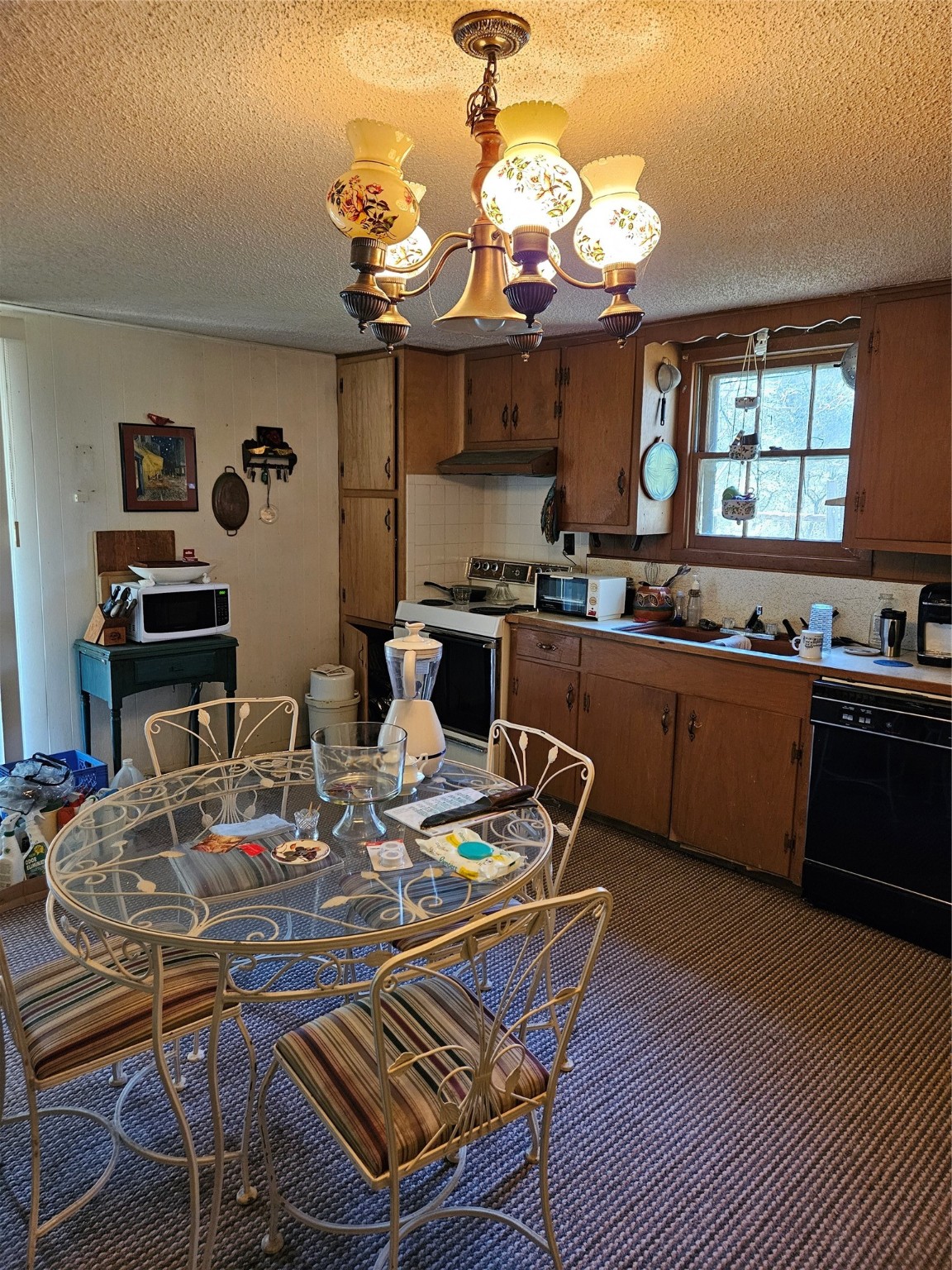 193 County Road 1704