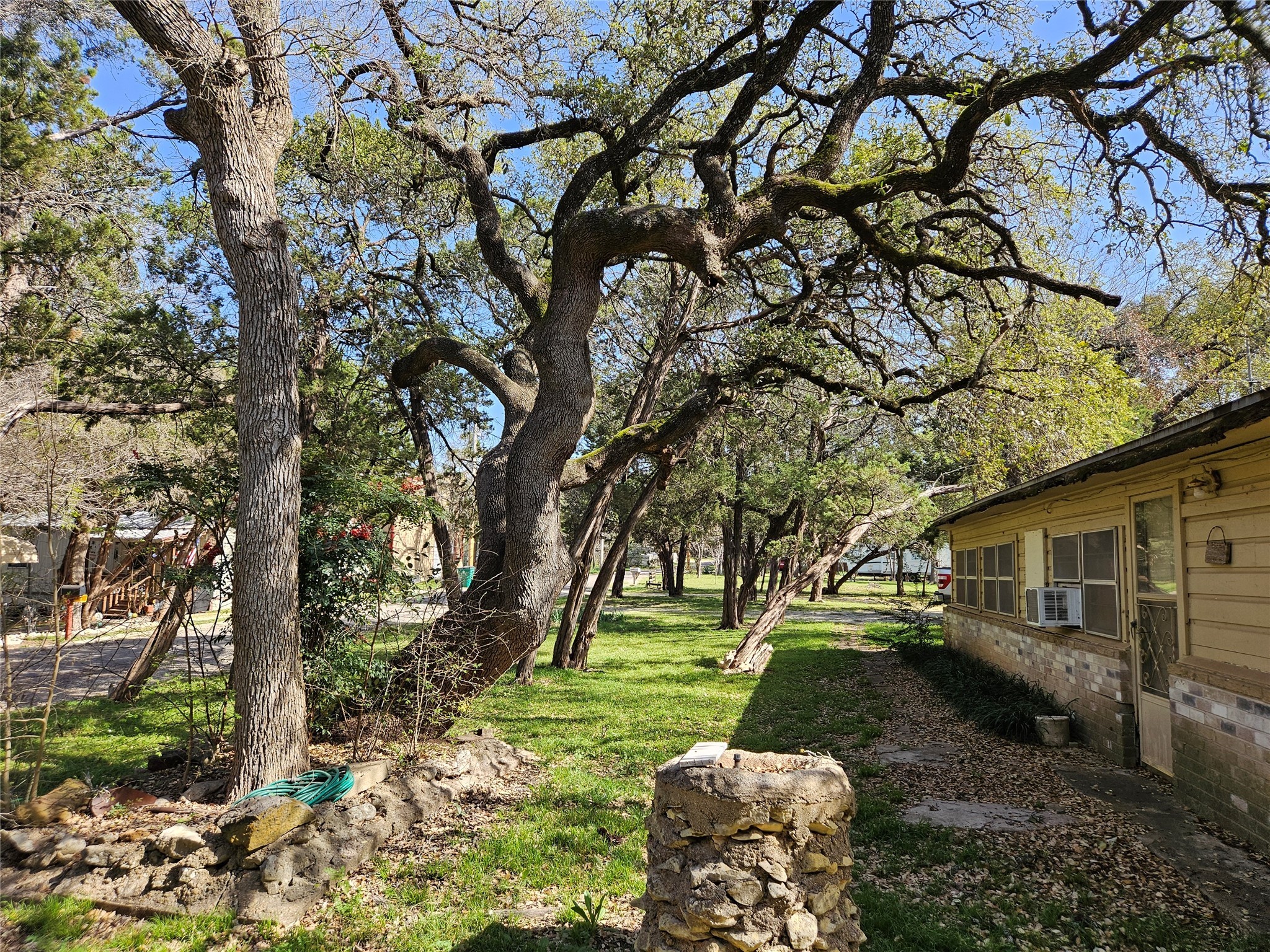 193 County Road 1704