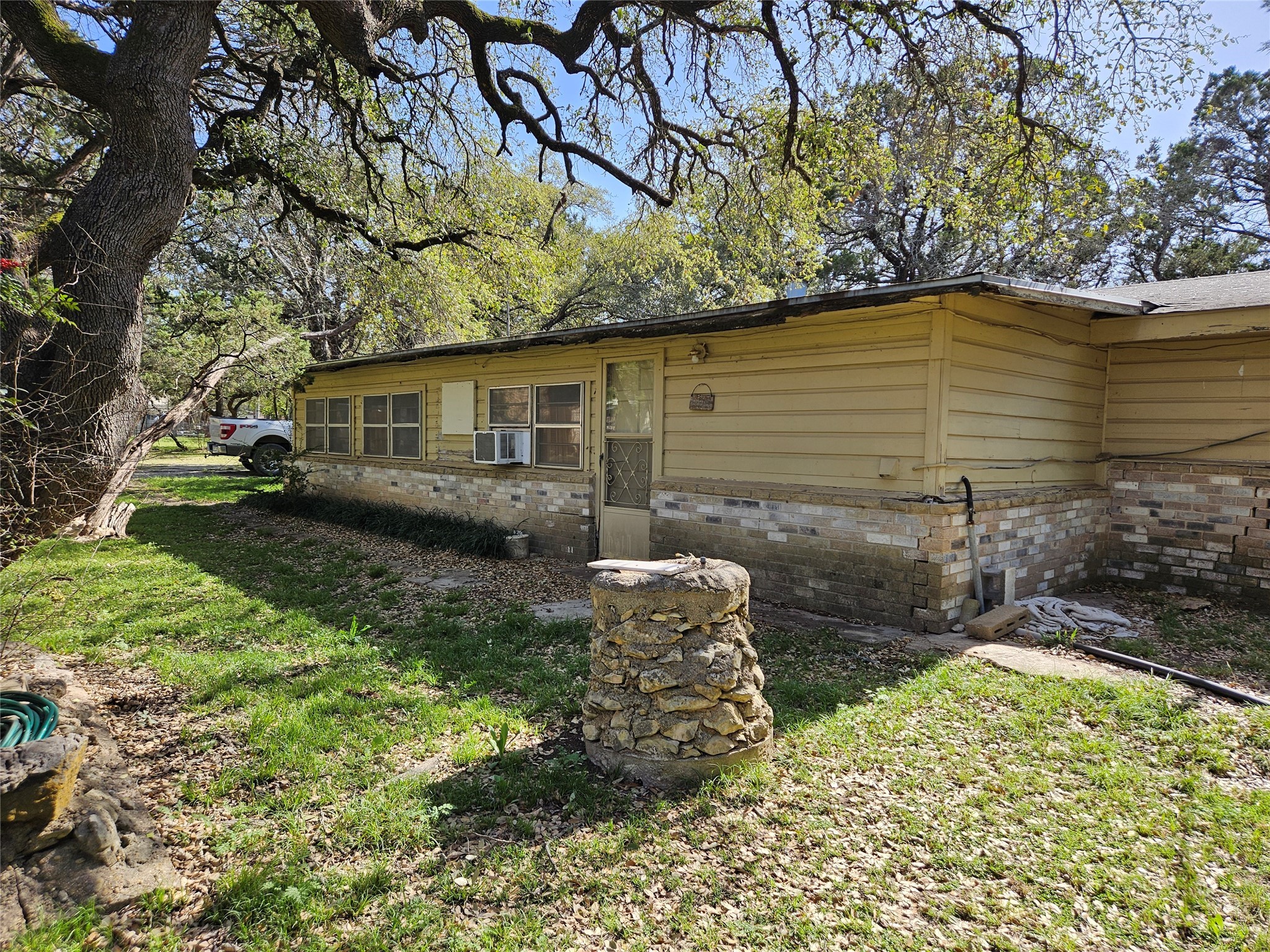 193 County Road 1704