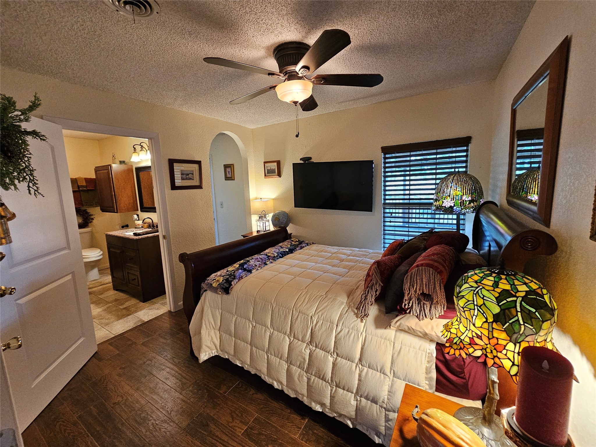 305 County Road 1213