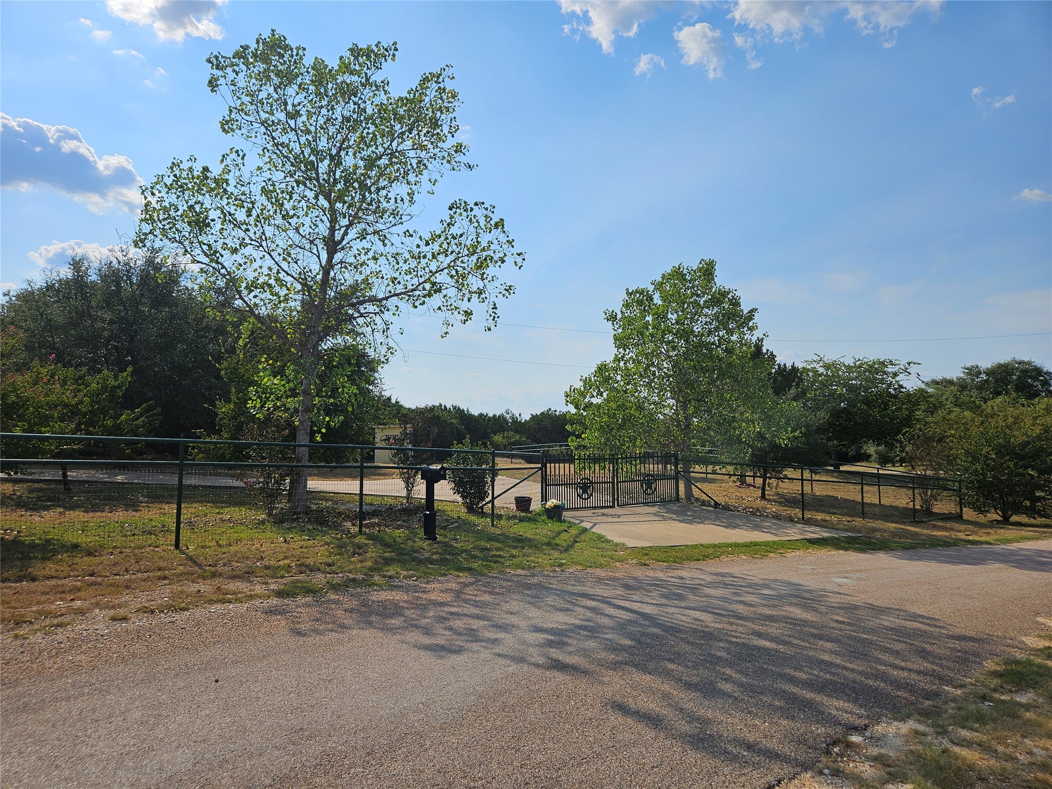 305 County Road 1213