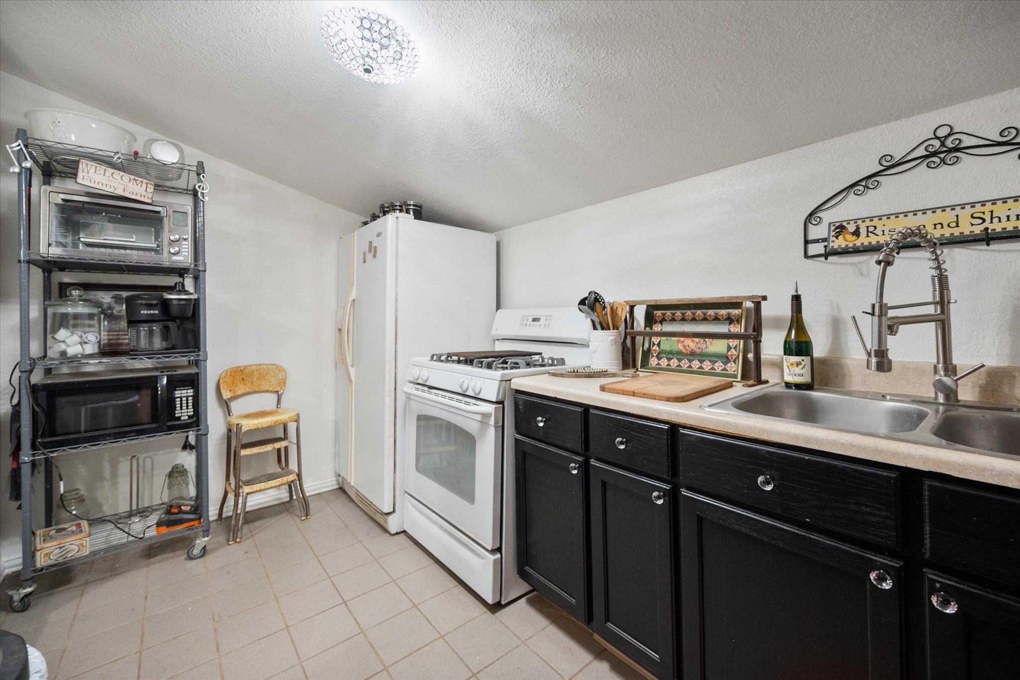1603 Anaconda Trail