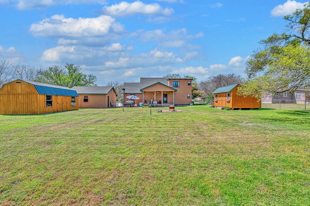 114 Quail Lake Drive W