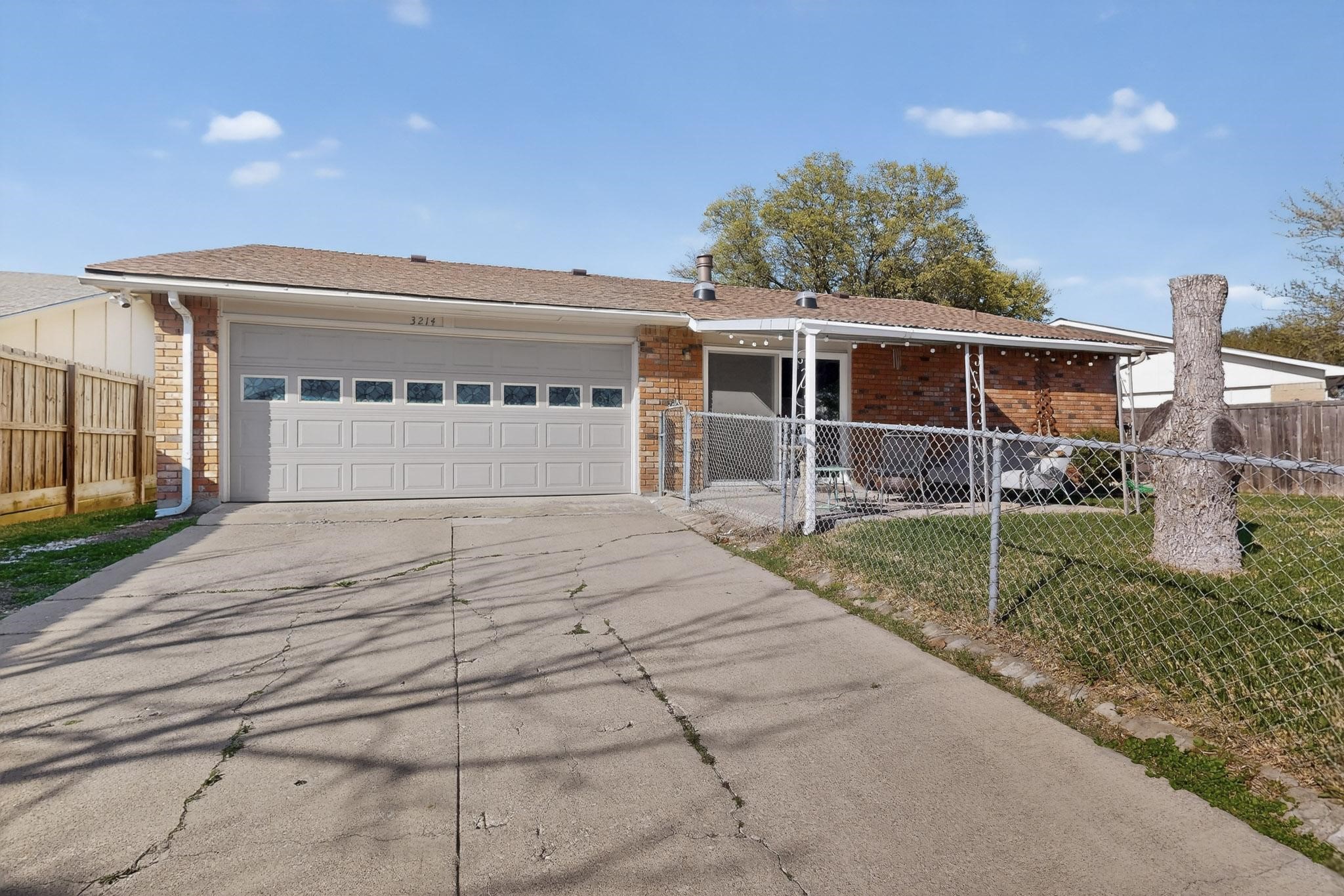3214 Cedar Lane