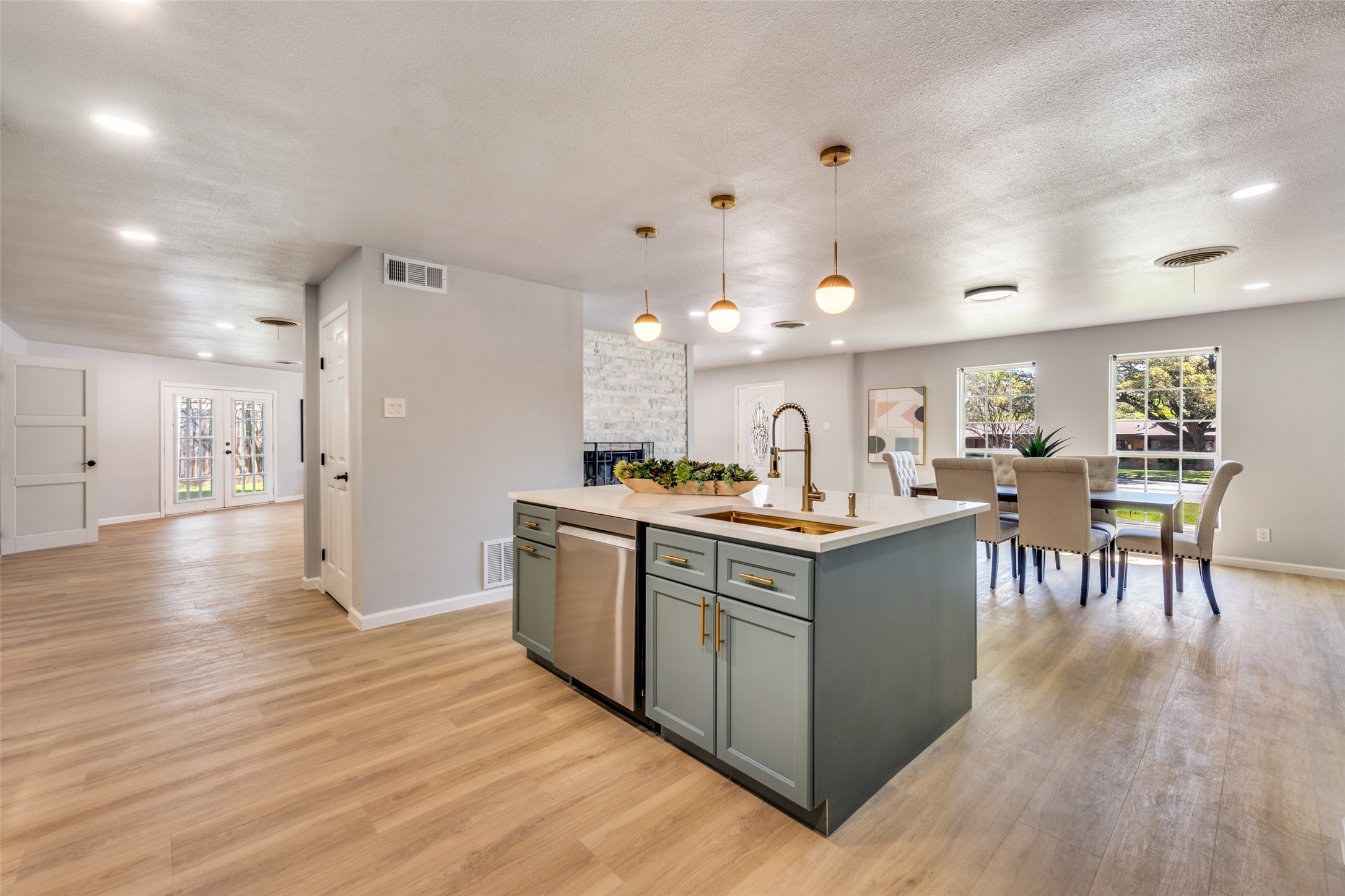 3117 Dreeben Drive