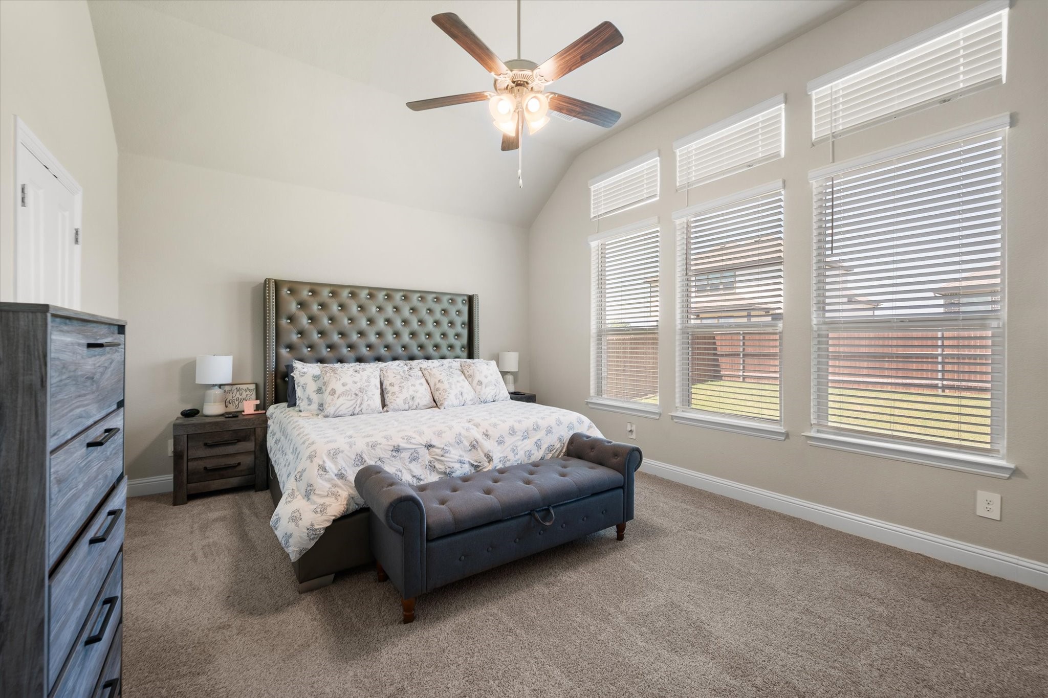 6037 Kansas Trail