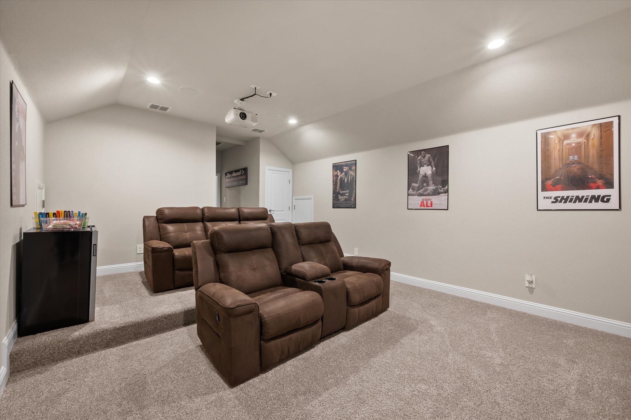 6037 Kansas Trail