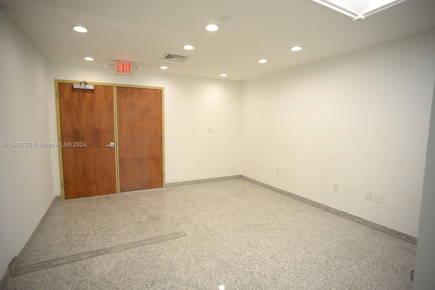 4300 Biscayne Blvd # 201