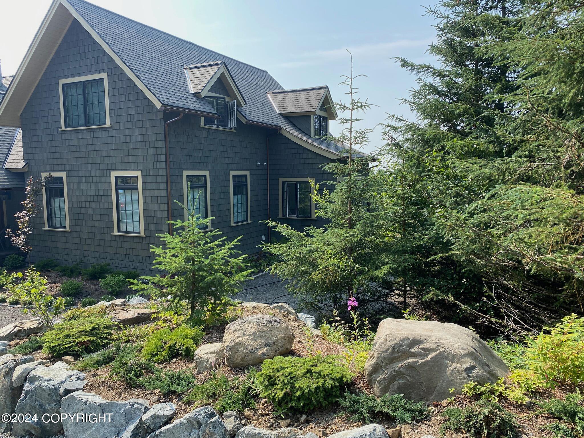 5996 Potter Valley Road