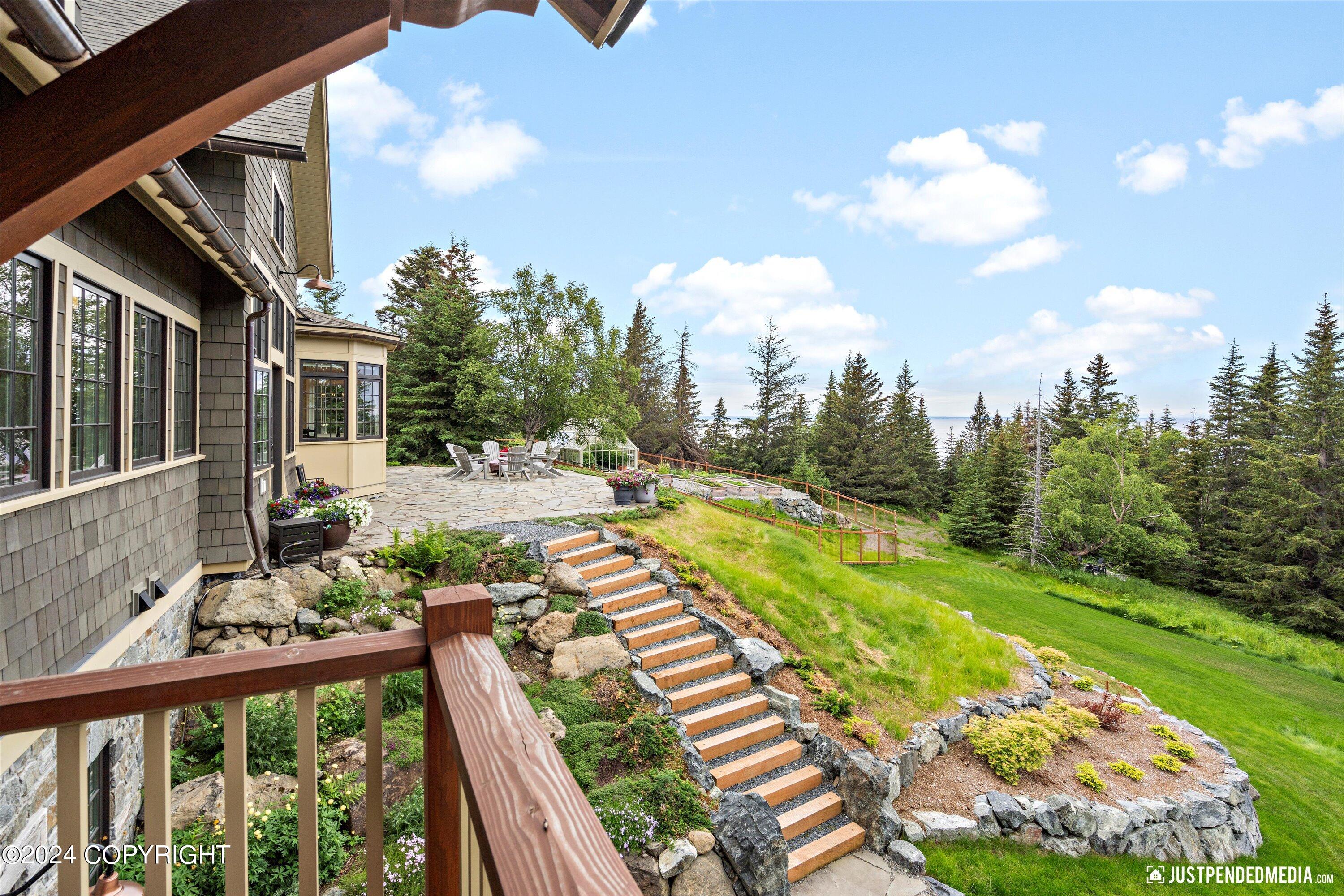 5996 Potter Valley Road