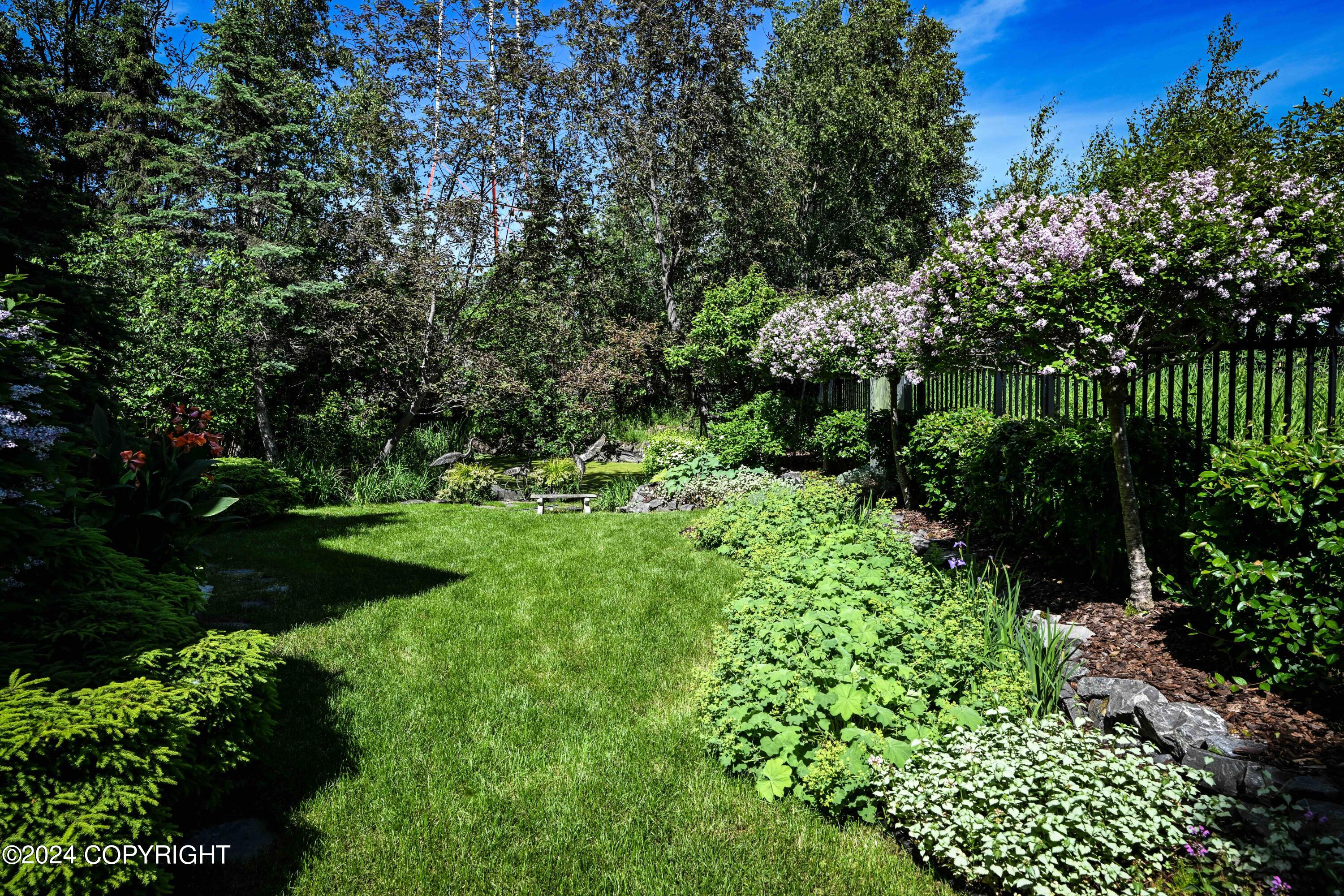 2211 Woodworth Circle