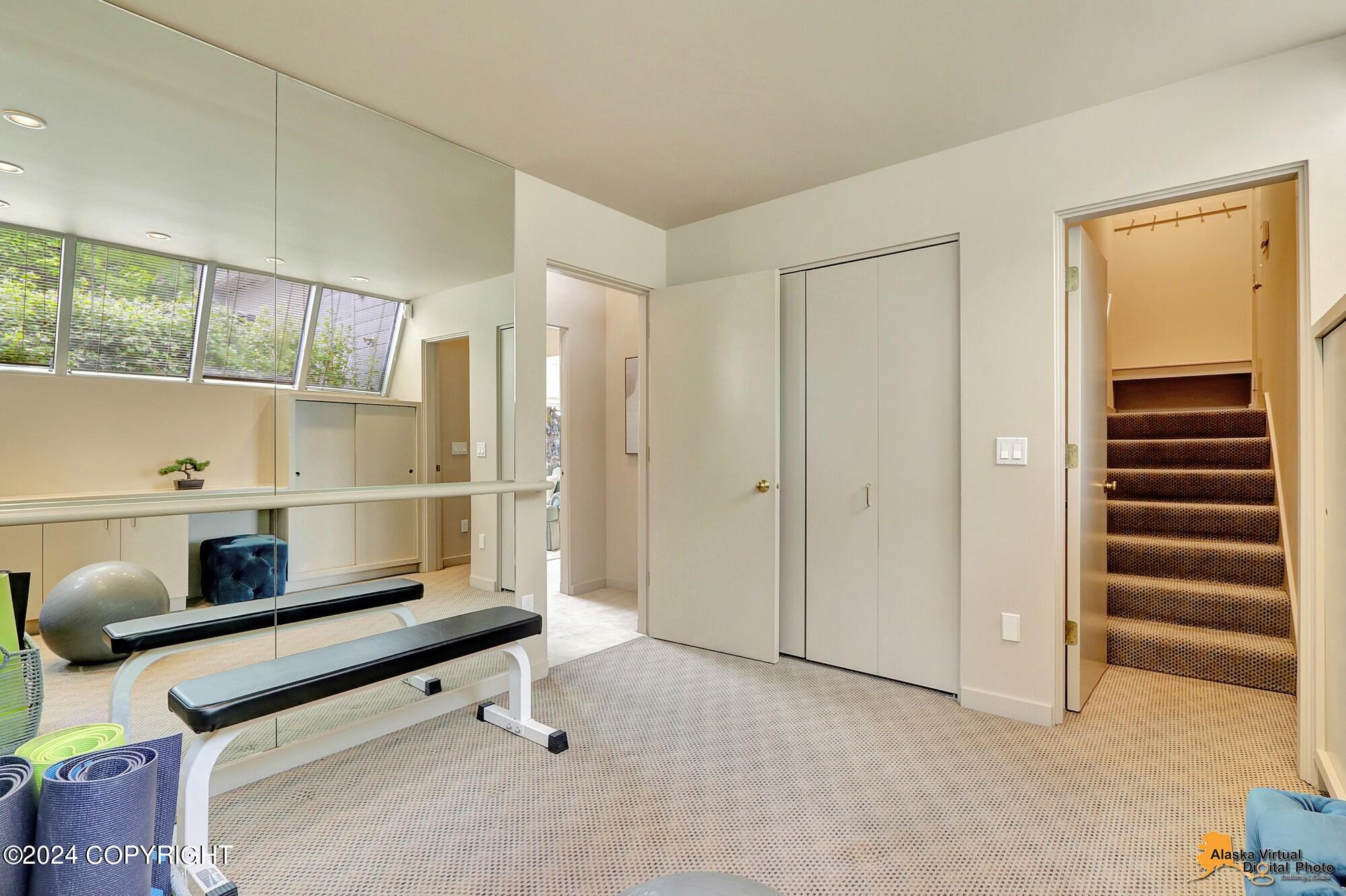 2211 Woodworth Circle