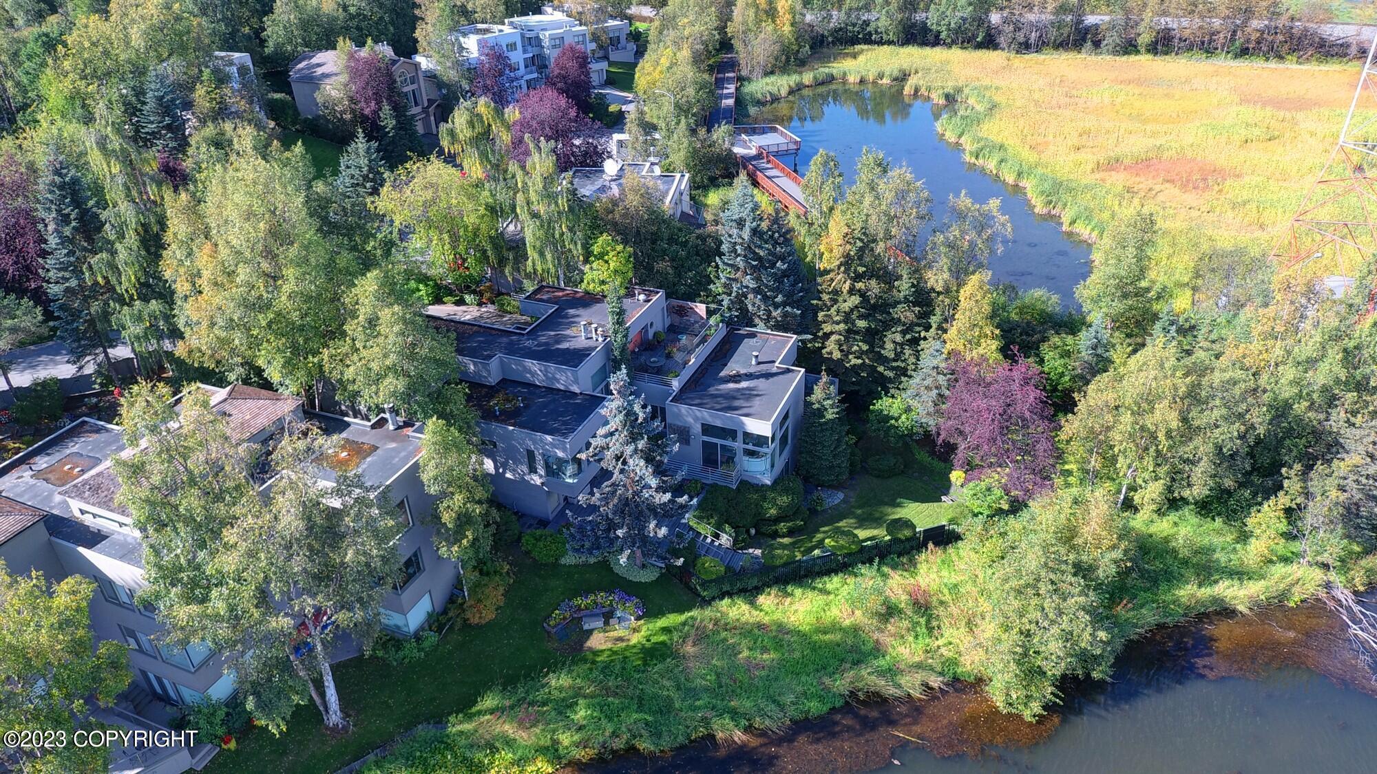2211 Woodworth Circle