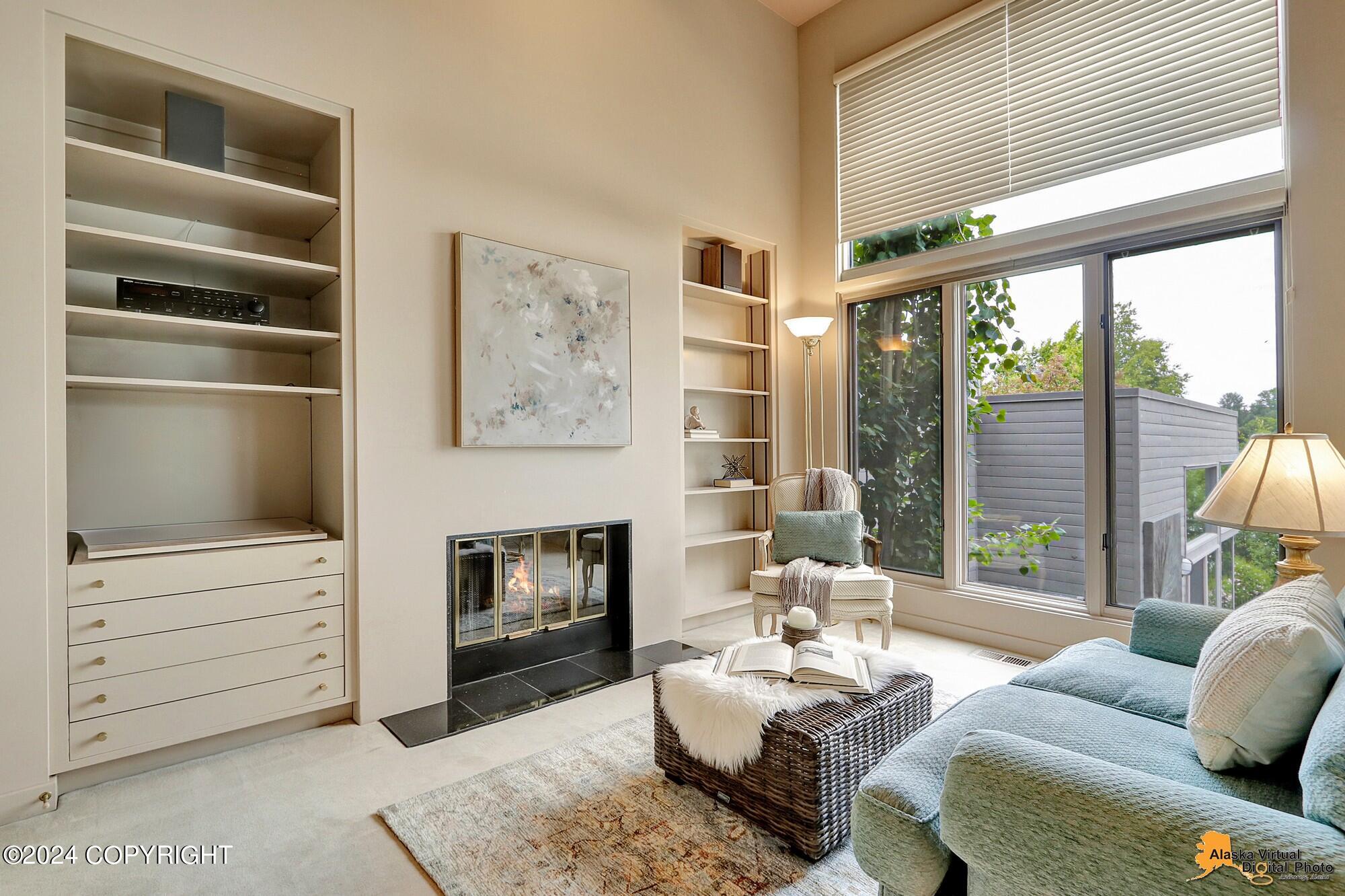 2211 Woodworth Circle