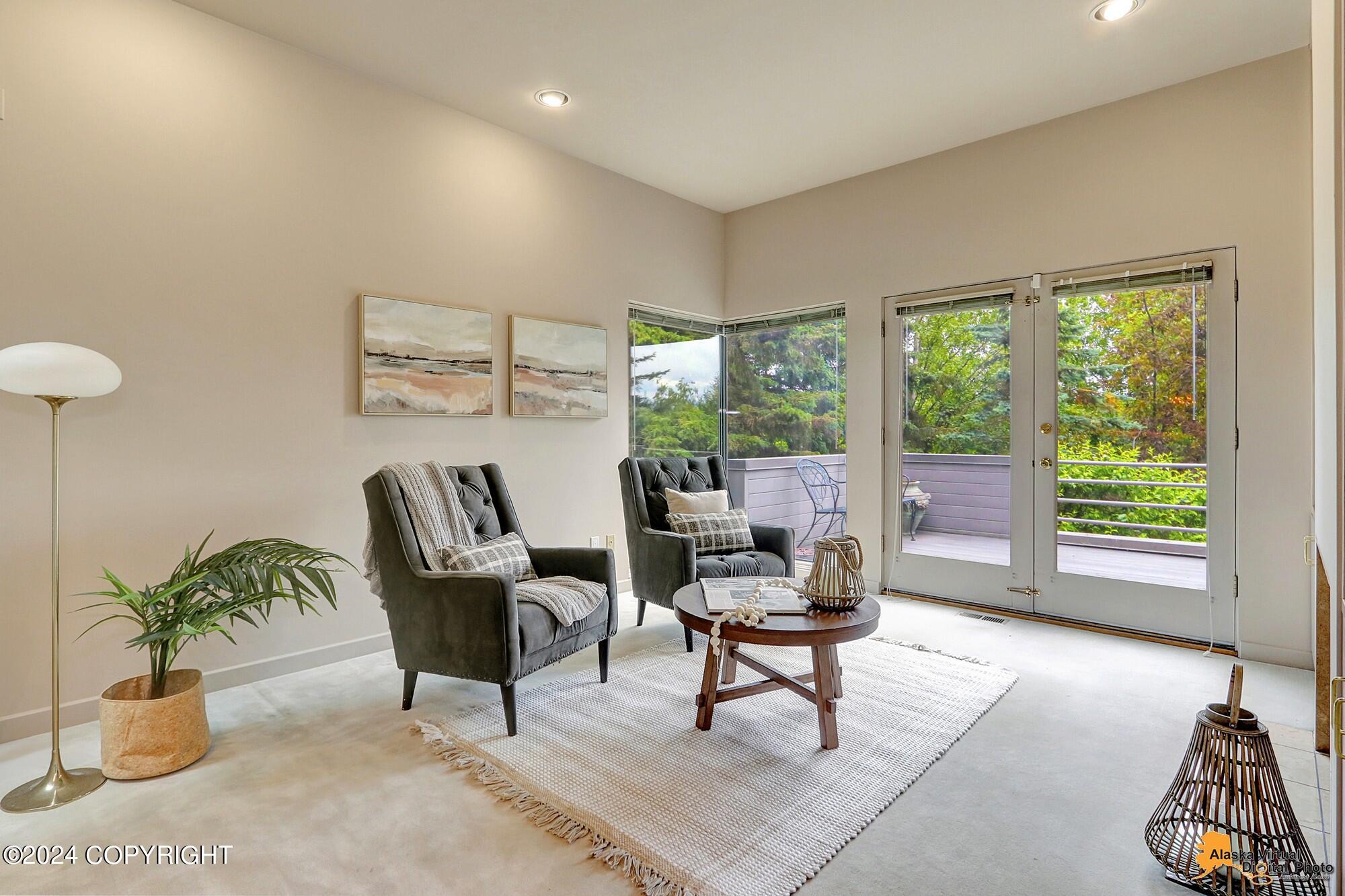 2211 Woodworth Circle