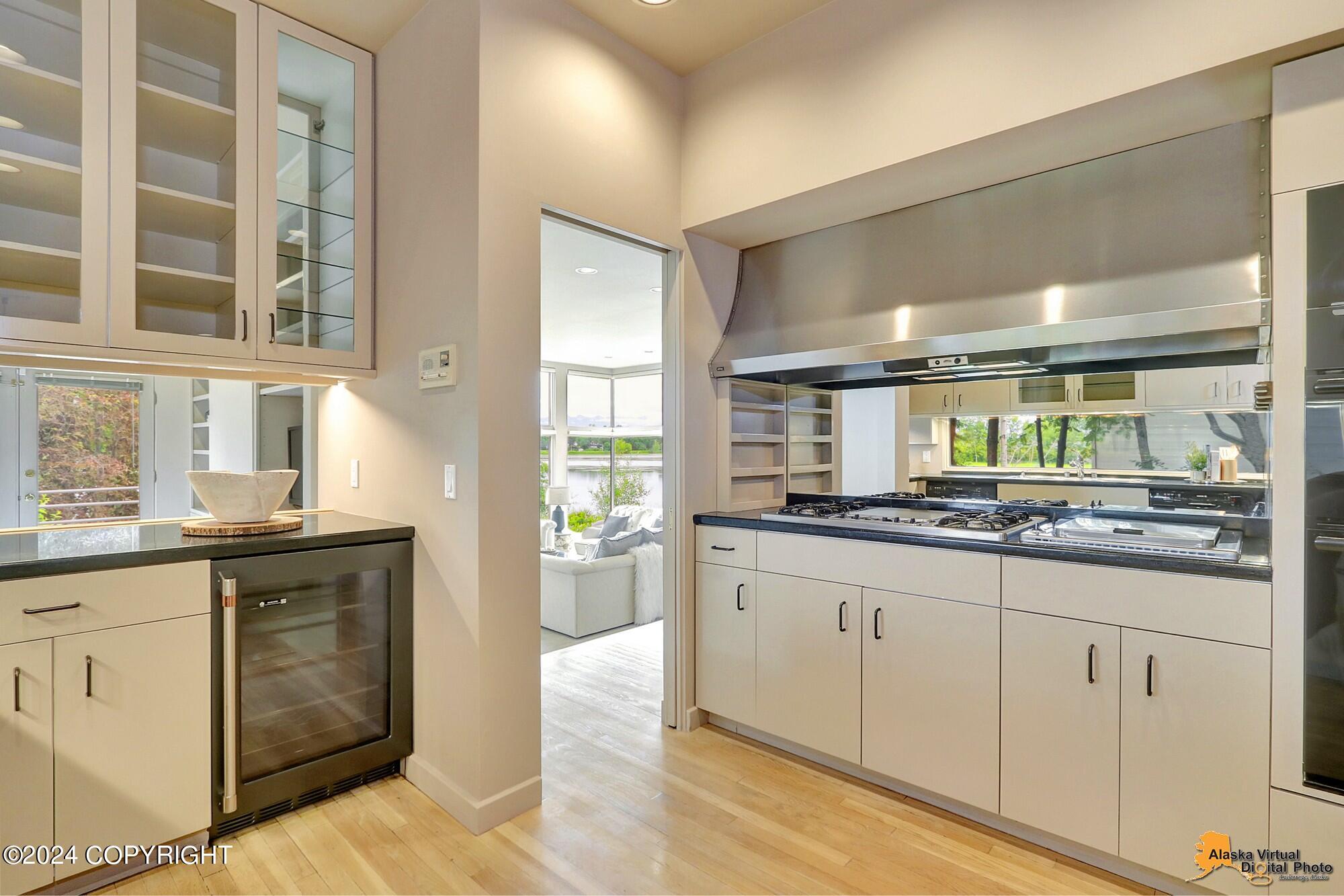 2211 Woodworth Circle