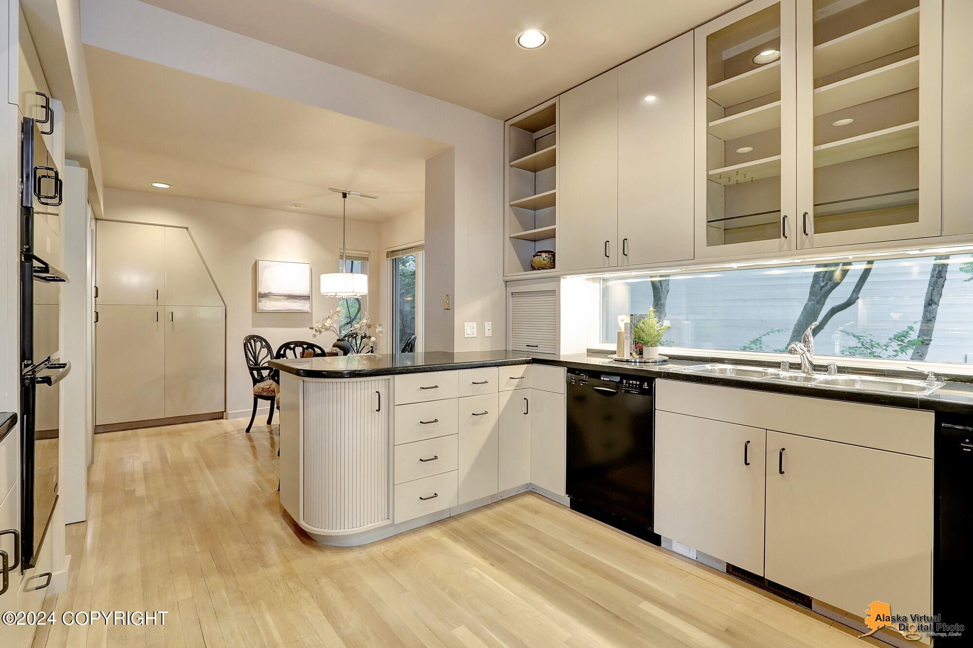 2211 Woodworth Circle