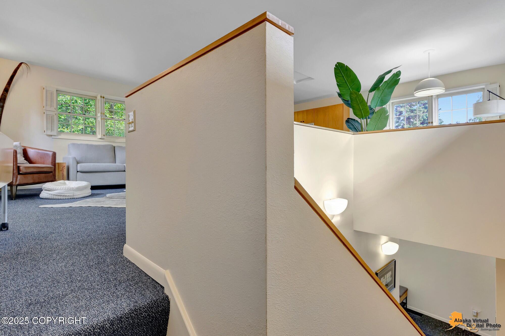 1607 W 14th Avenue
