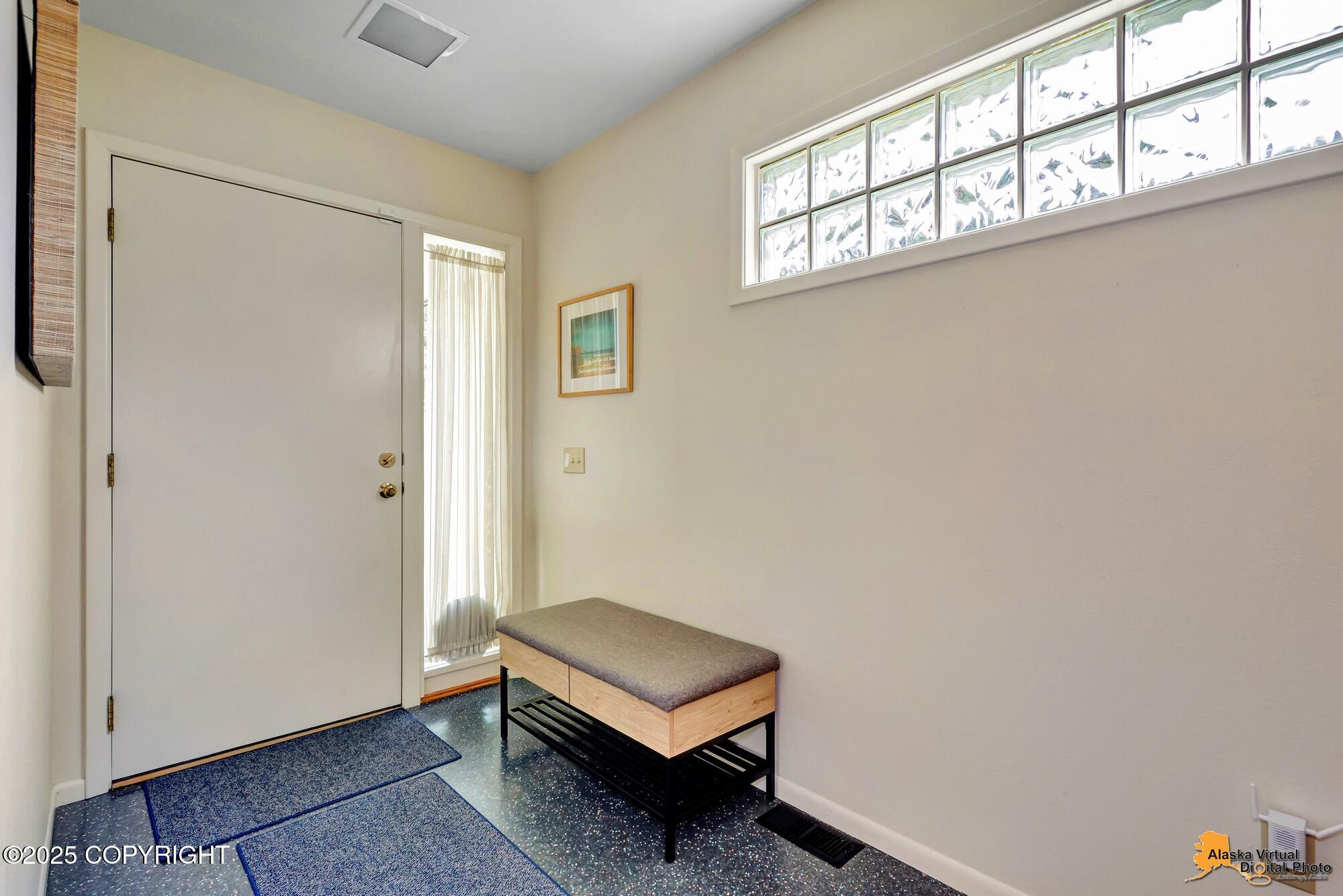 1607 W 14th Avenue