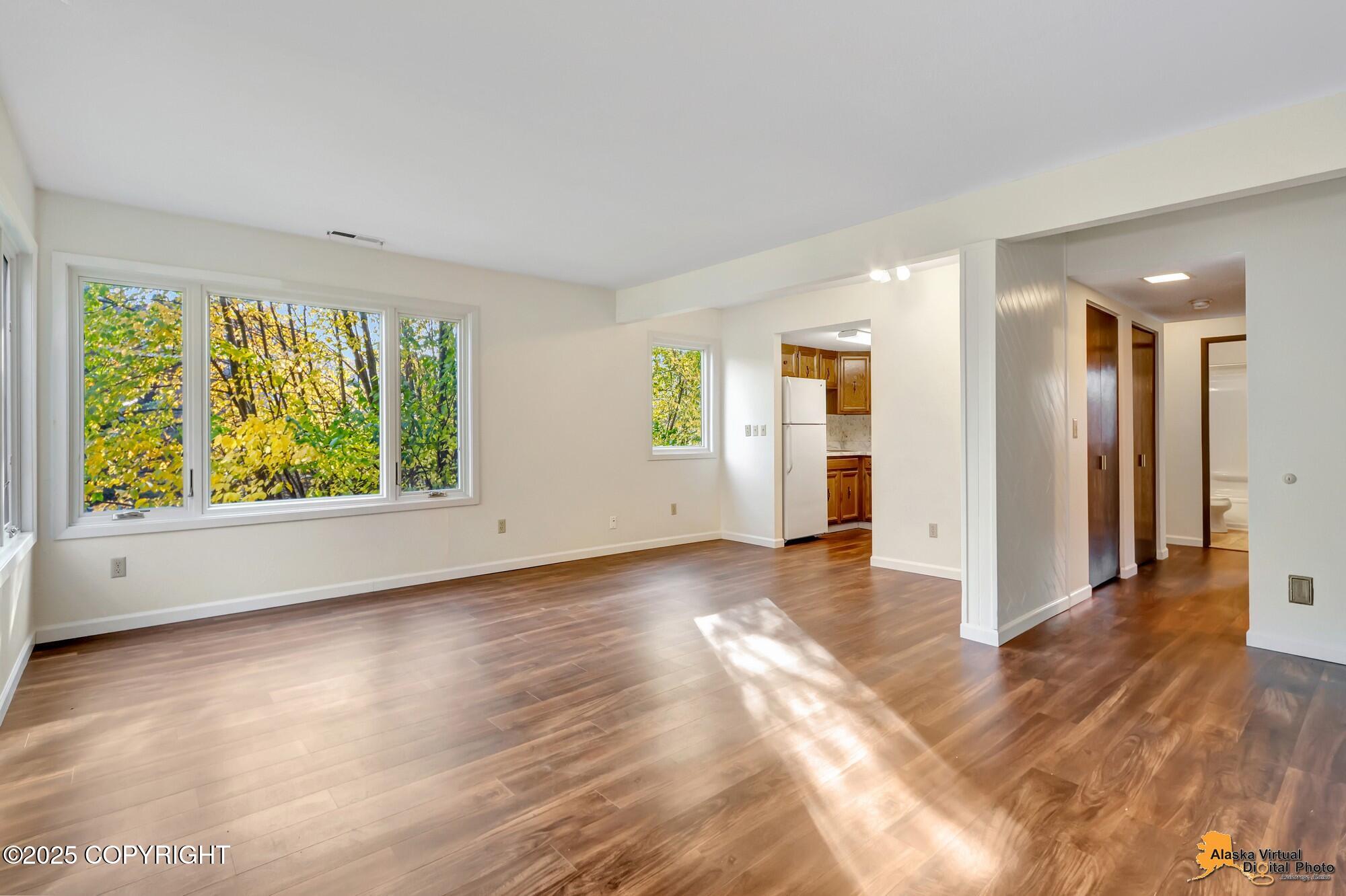 6631 Weimer Drive # F Unit: #F