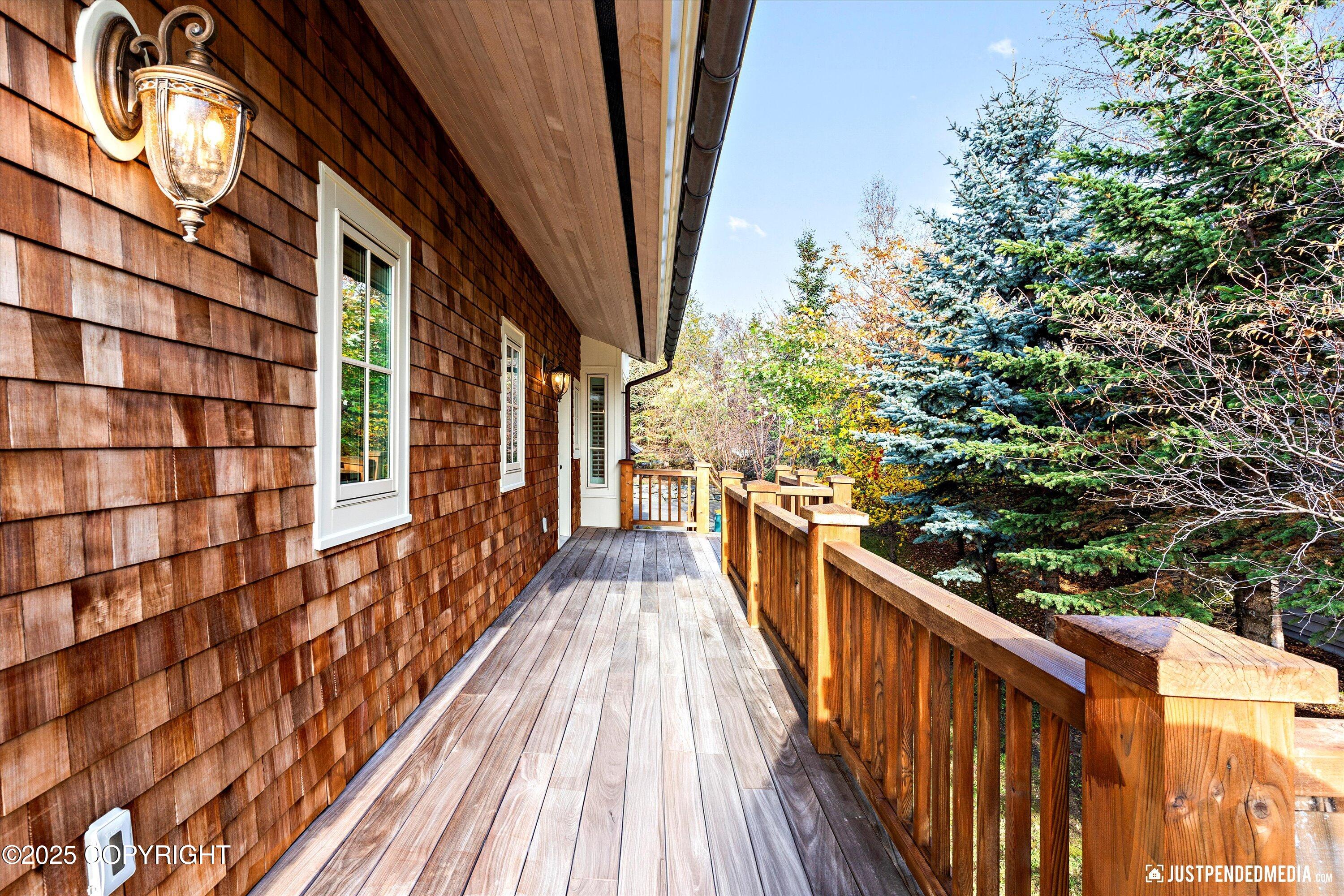 3806 North Point Circle