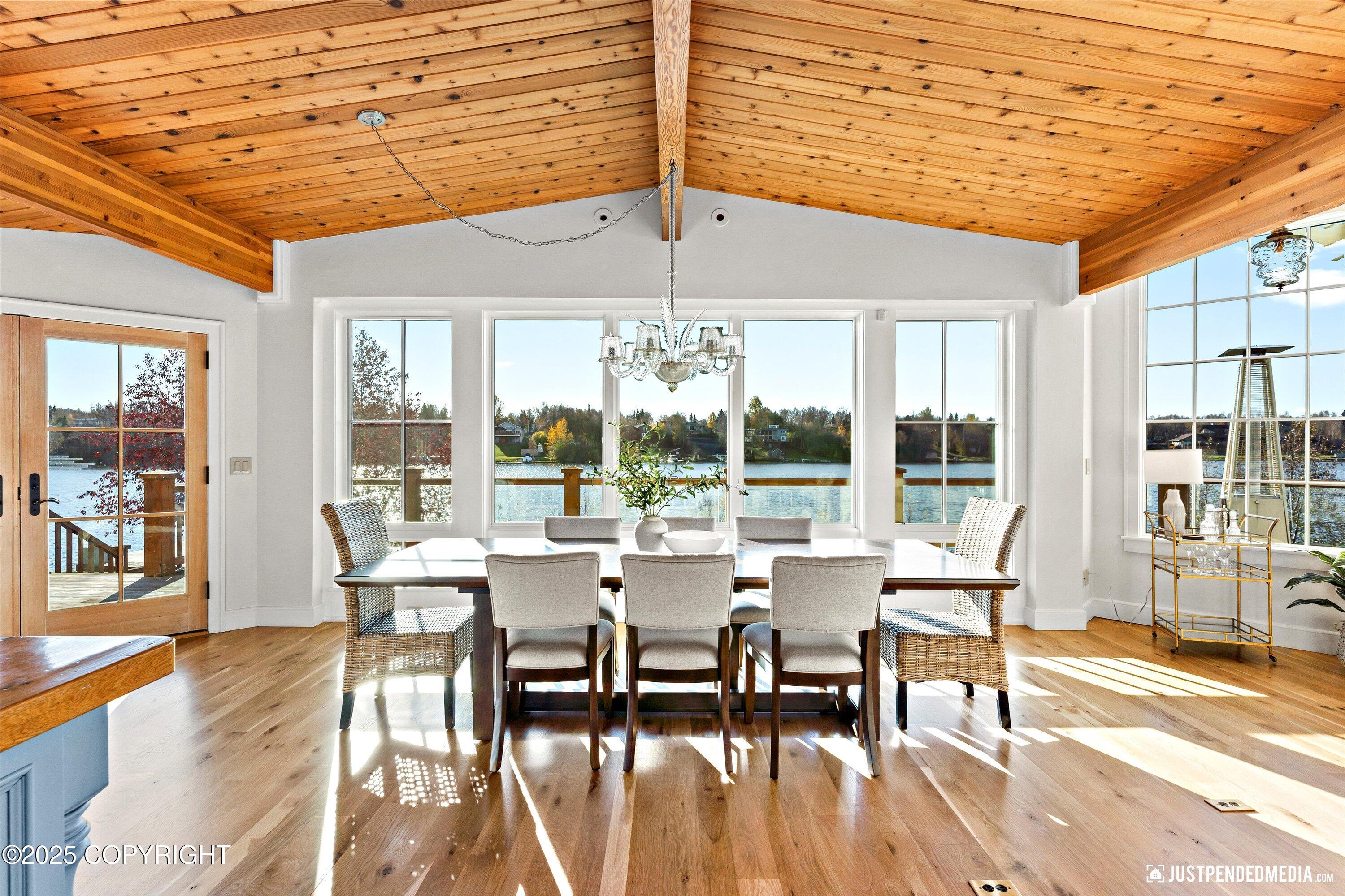 3806 North Point Circle