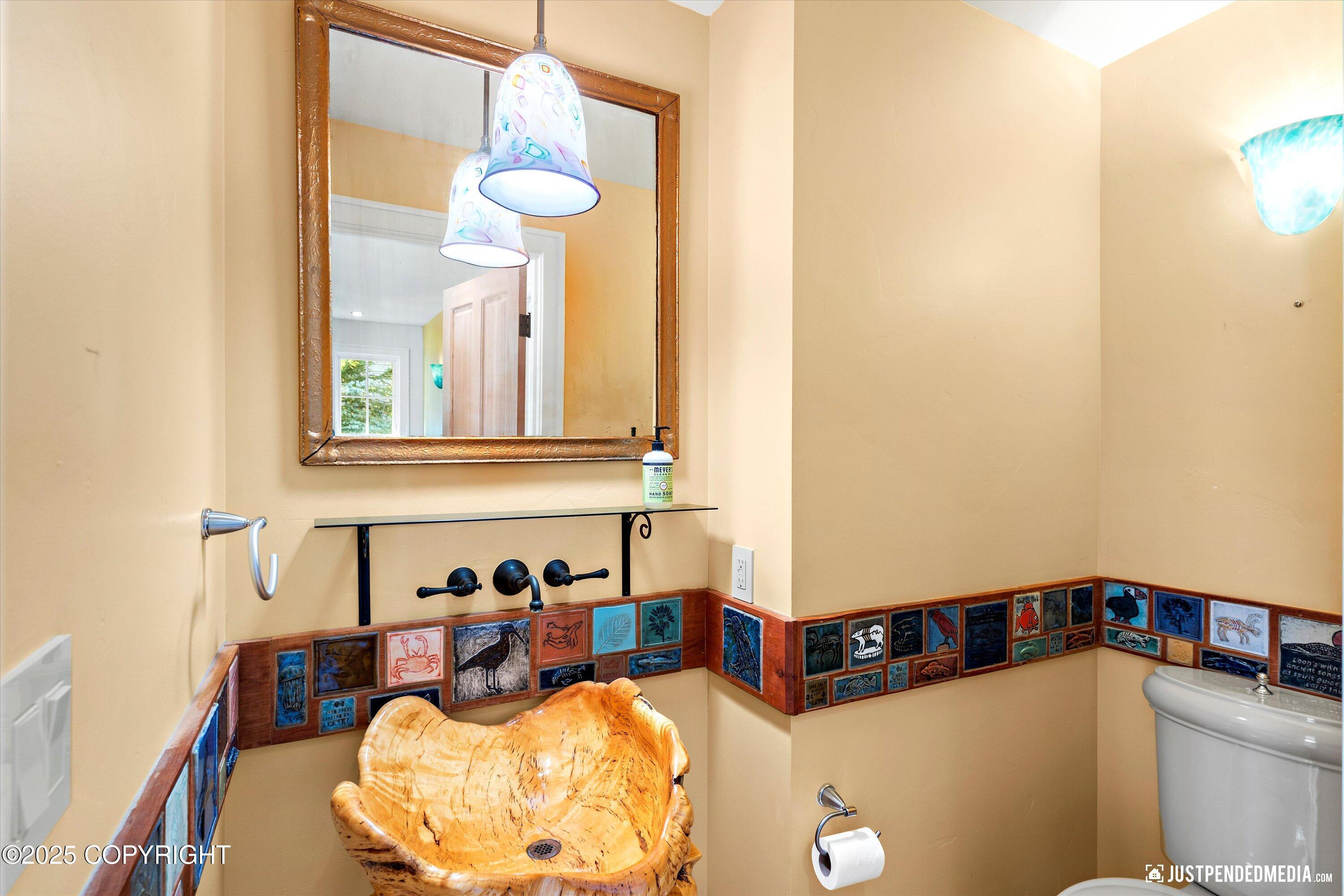 3806 North Point Circle