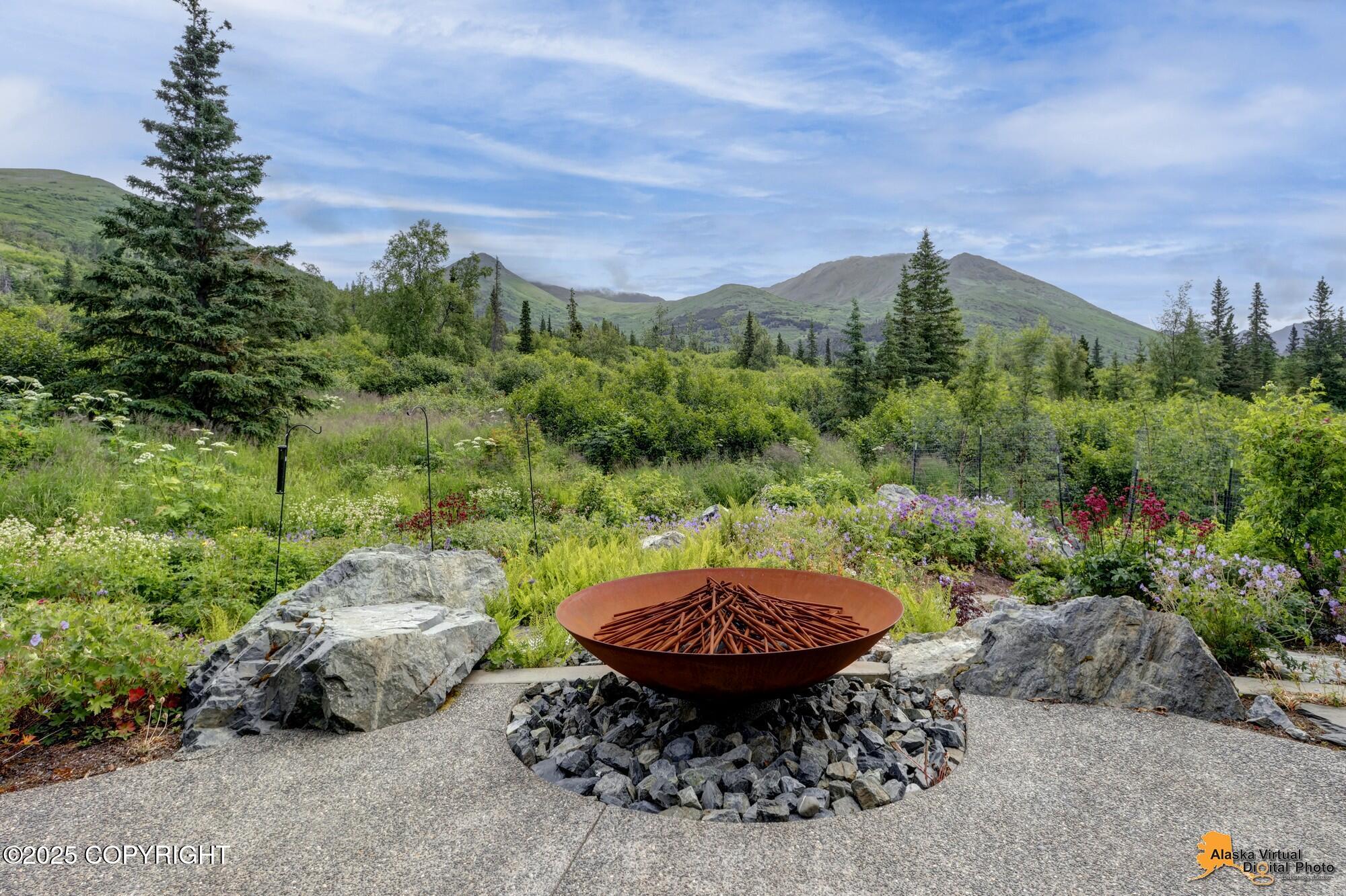 10400 Blackwolf Circle, Anchorage