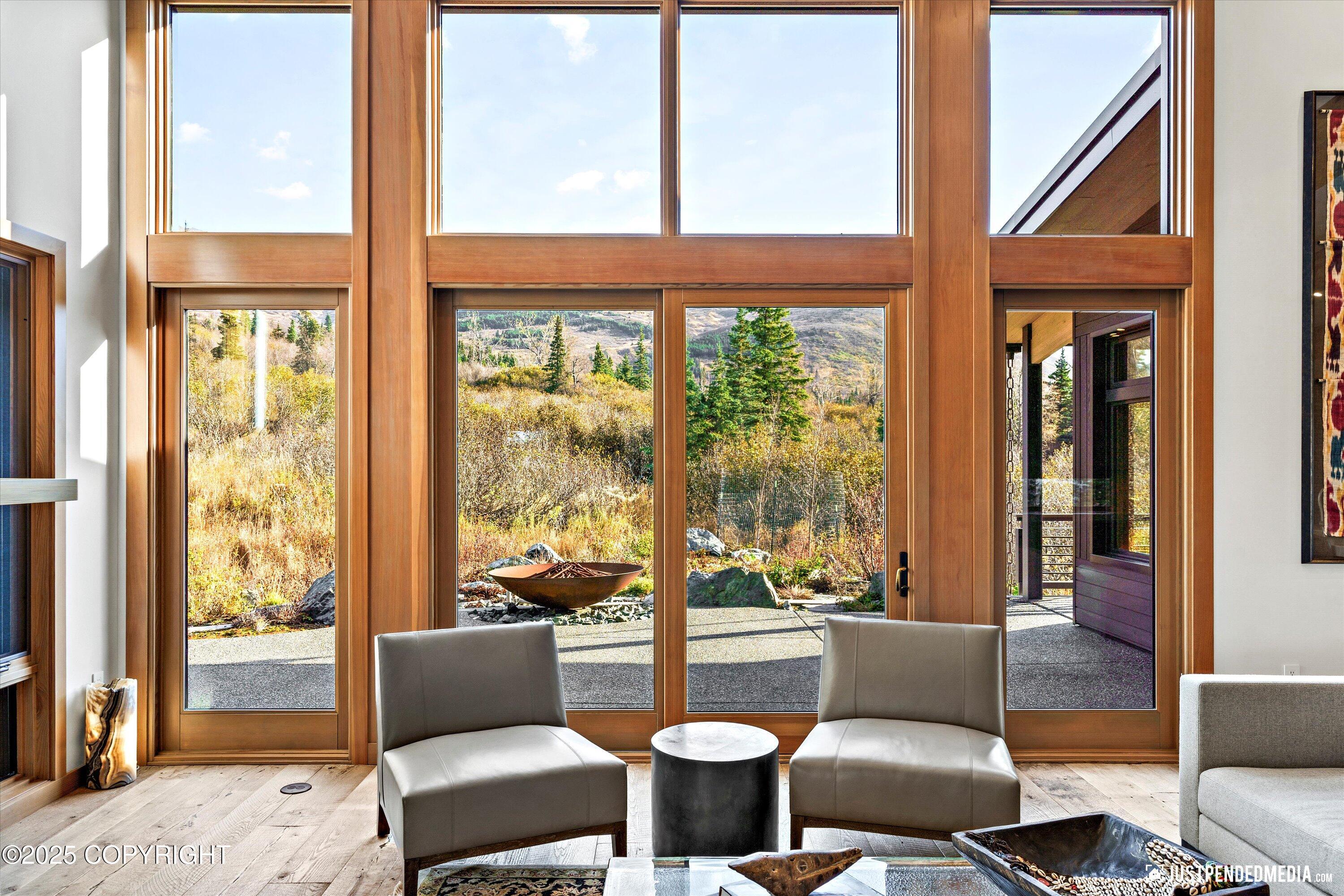 10400 Blackwolf Circle, Anchorage